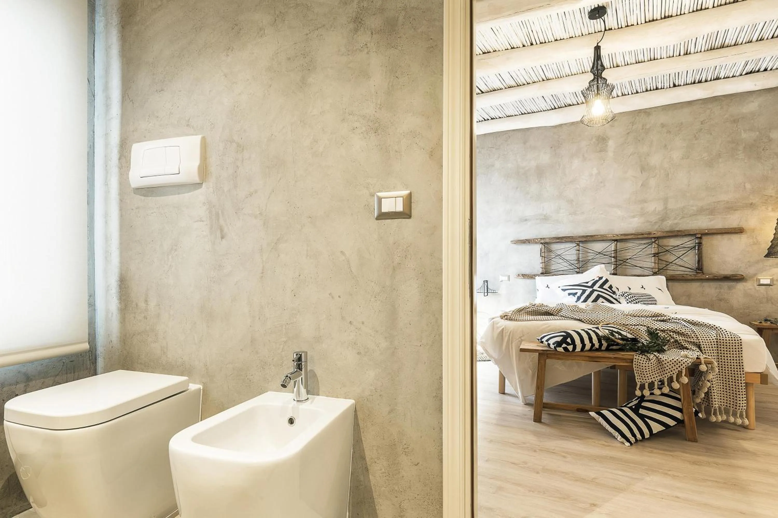 Toilet, Bed in B&B I Cinque Mori