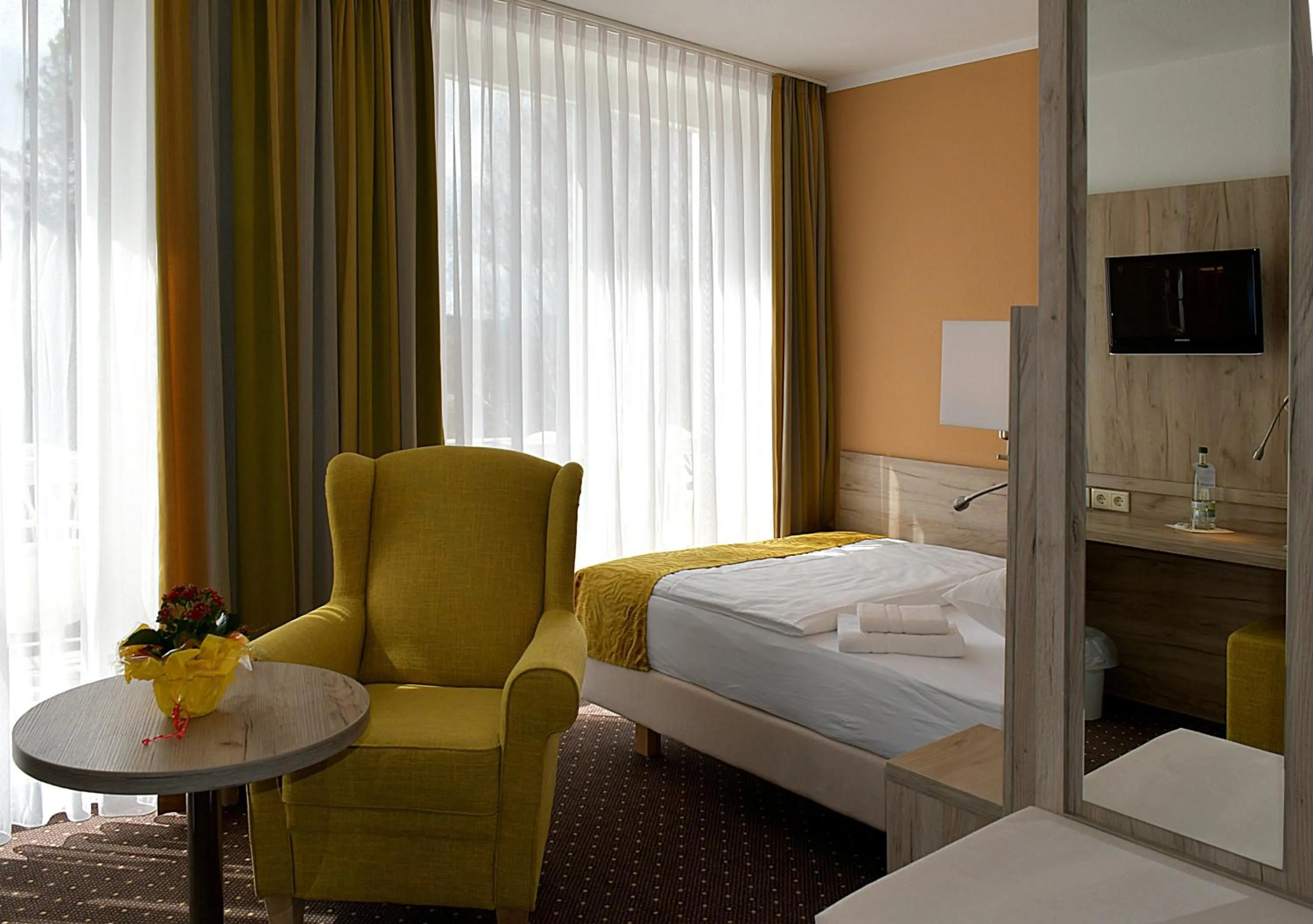 Bed in Akzent Hotel Am Burgholz