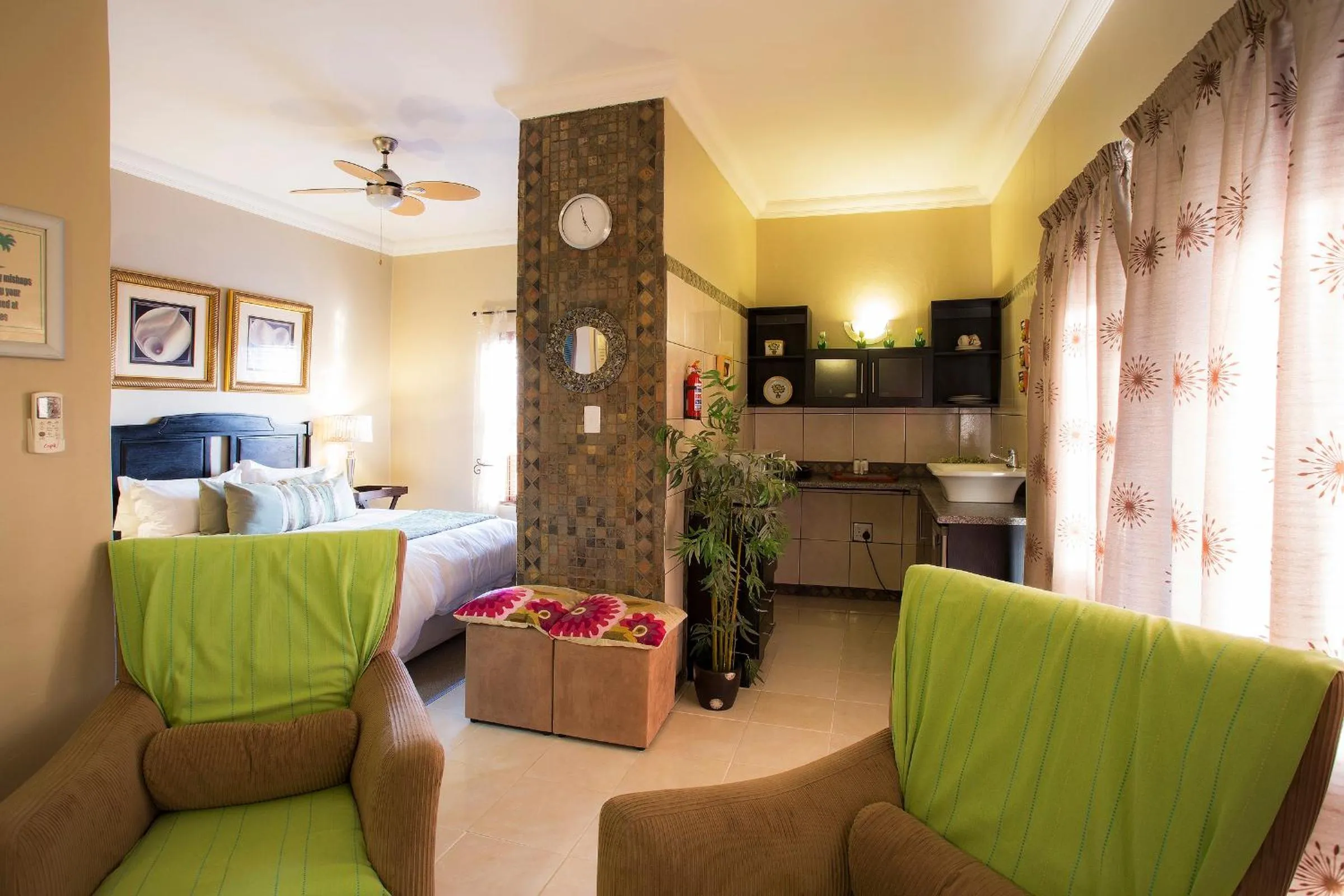 Living room in The Royal Palm B&B