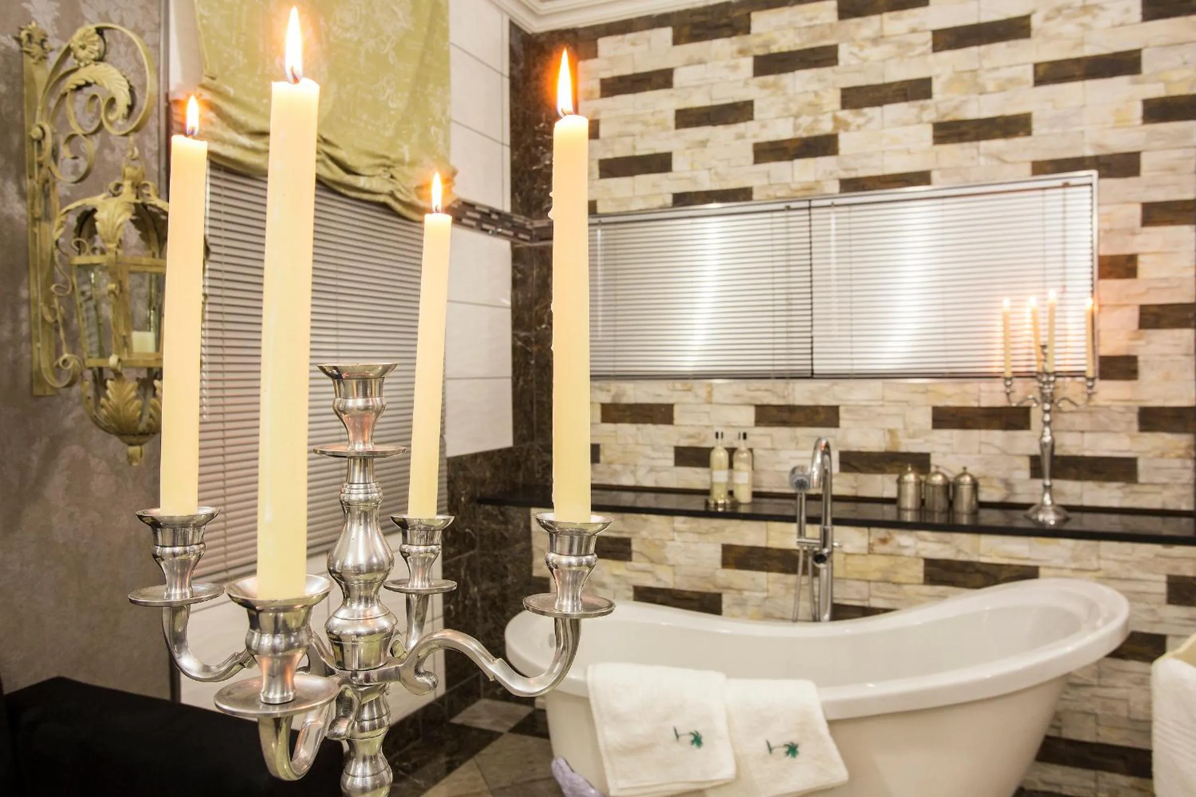 Bathroom in The Royal Palm B&B