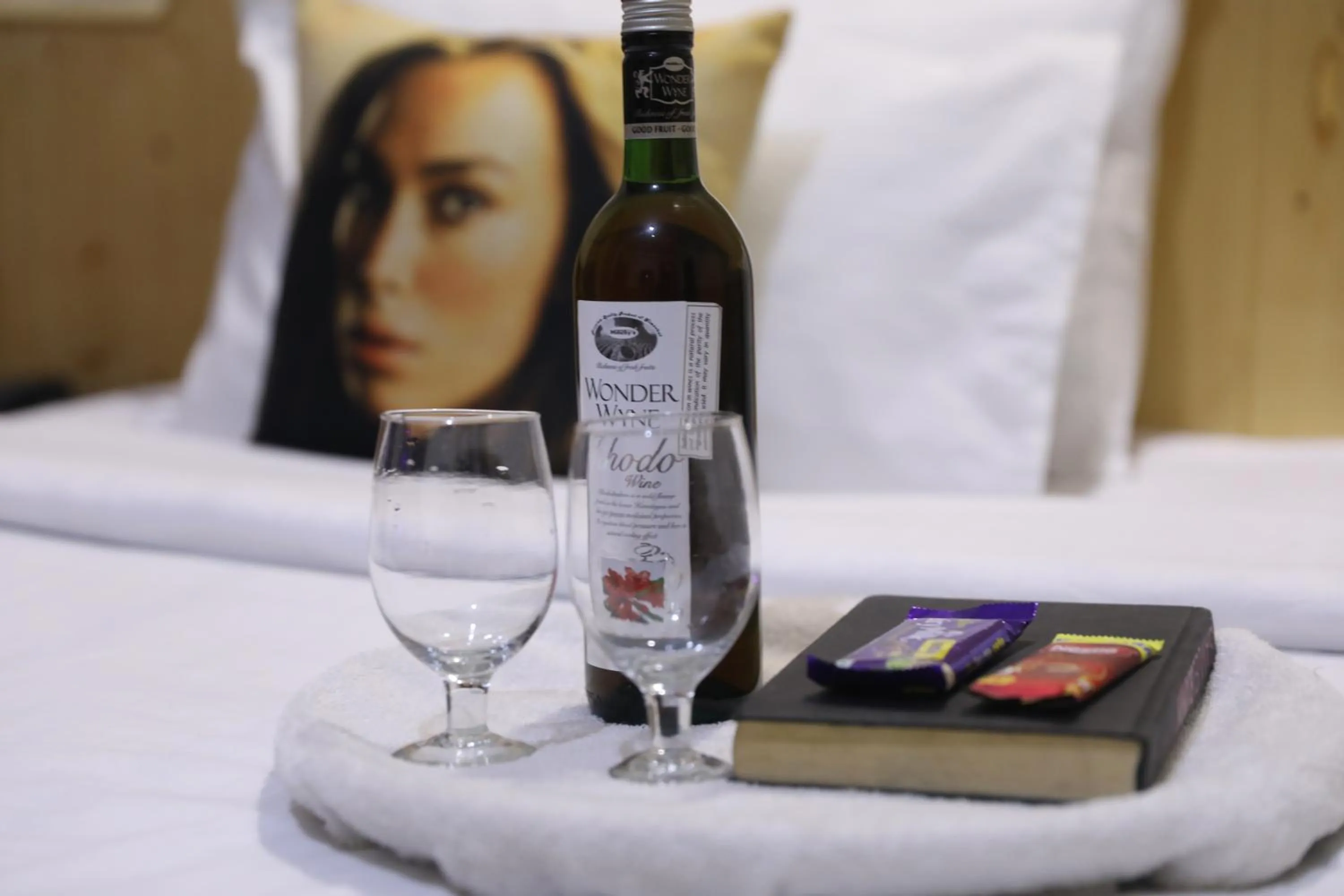 Bed in Hotel Purnima - A Riverside Hotel in Kasol