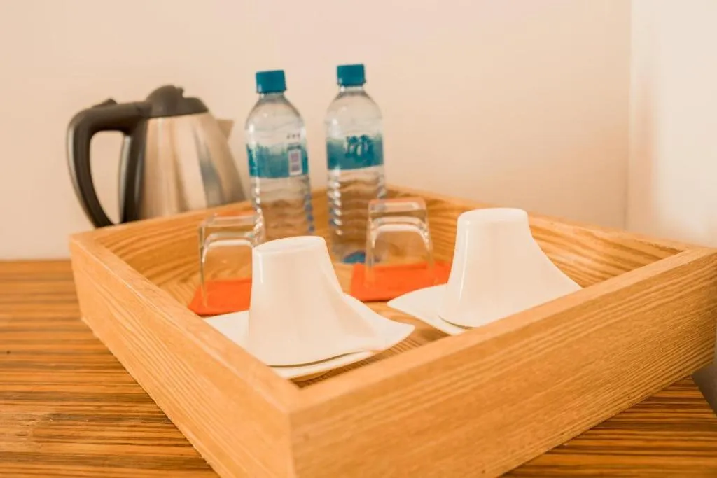 Long Beach Laamu Hotel