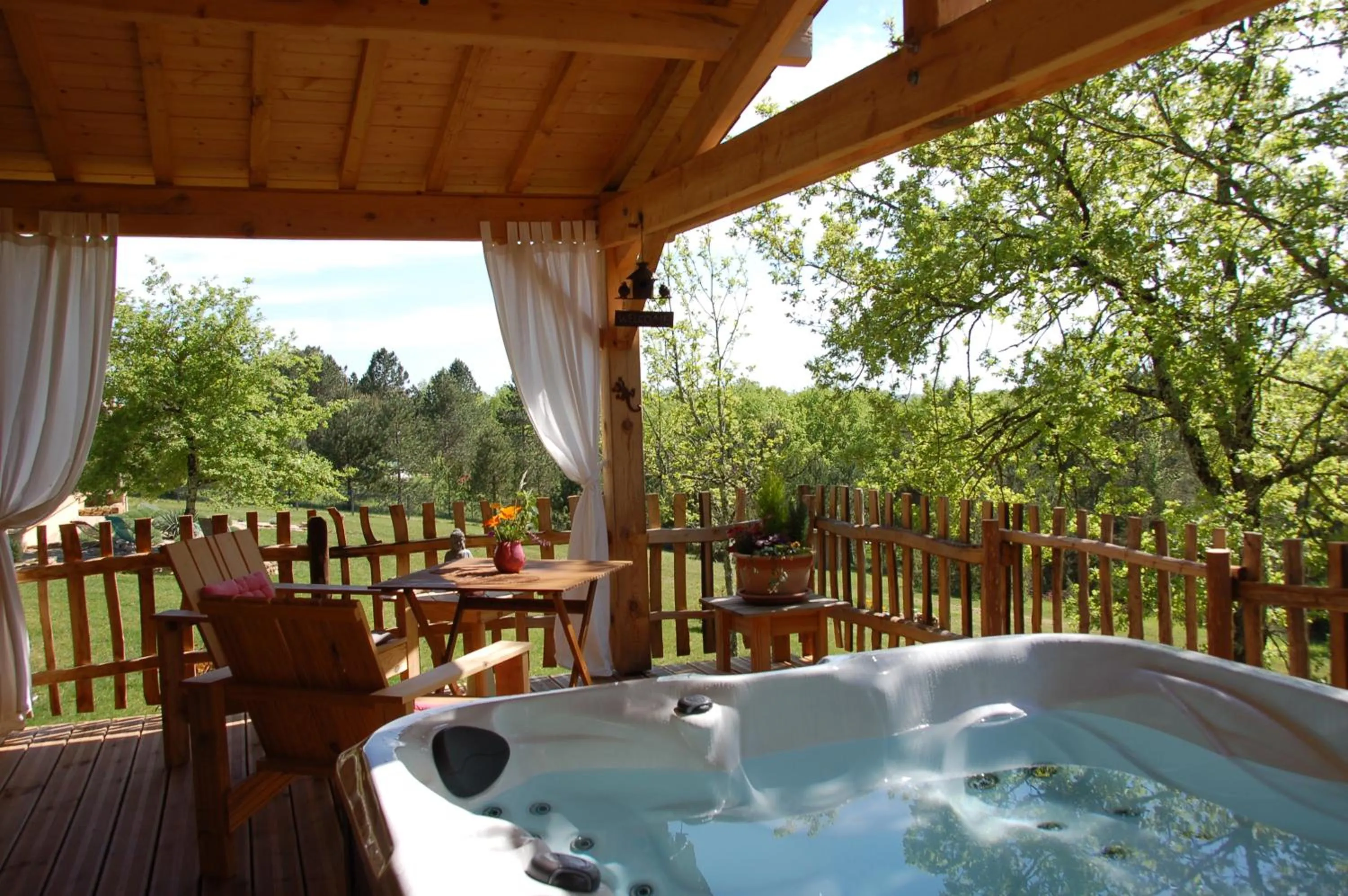 Balcony/Terrace in Le Lion D'Or en PERIGORD