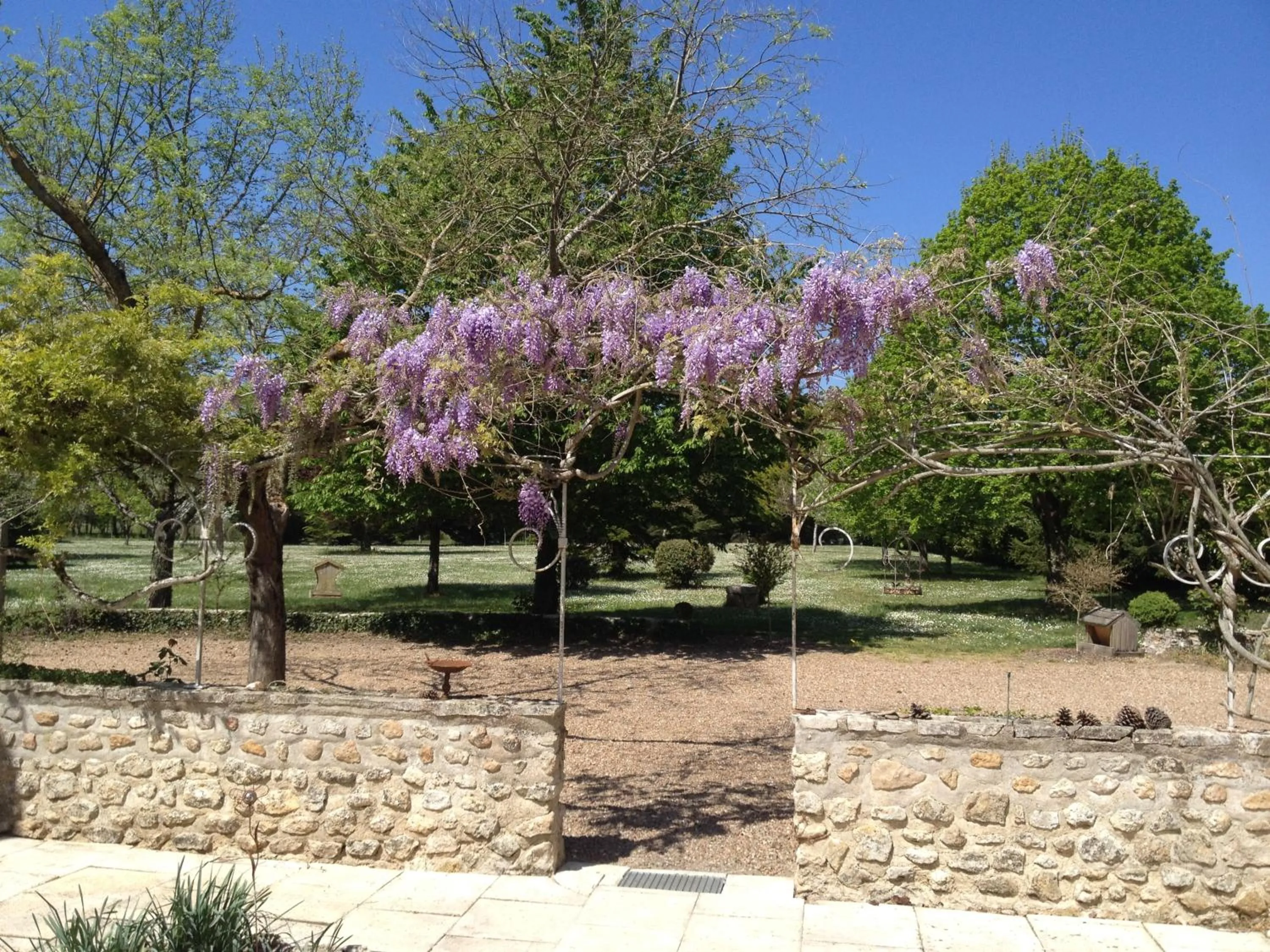 Facade/entrance in La Marelle