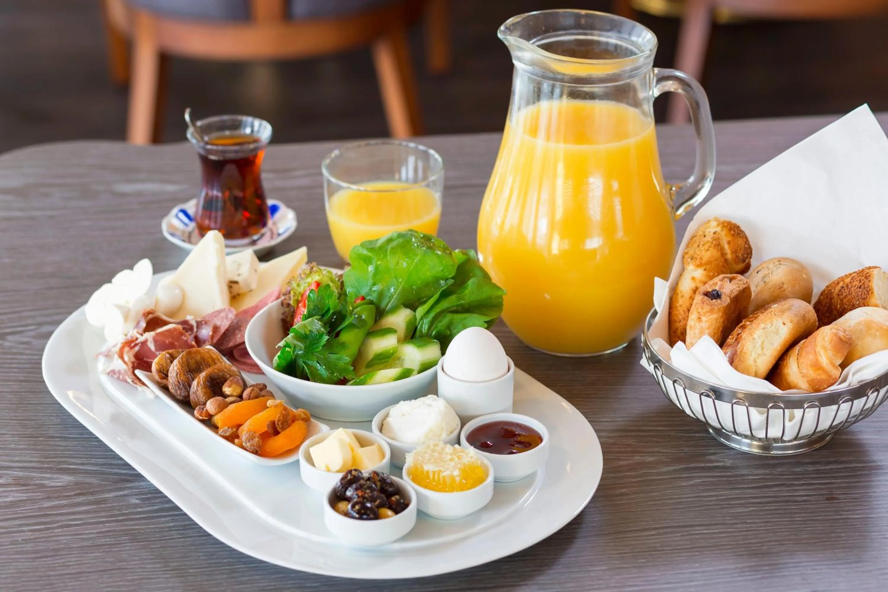 Staff in Nidya Hotel Esenyurt