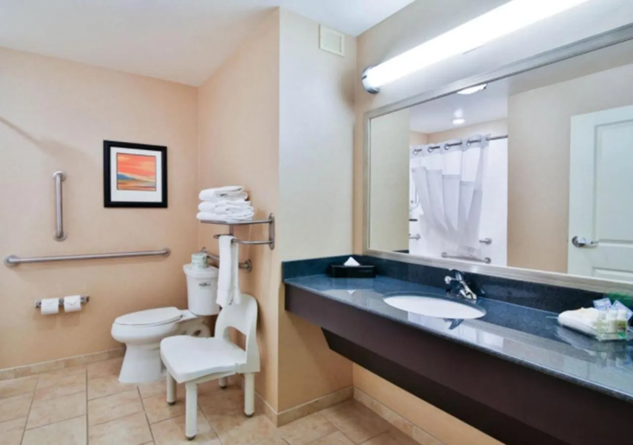 Bathroom in Holiday Inn Bismarck by IHG
