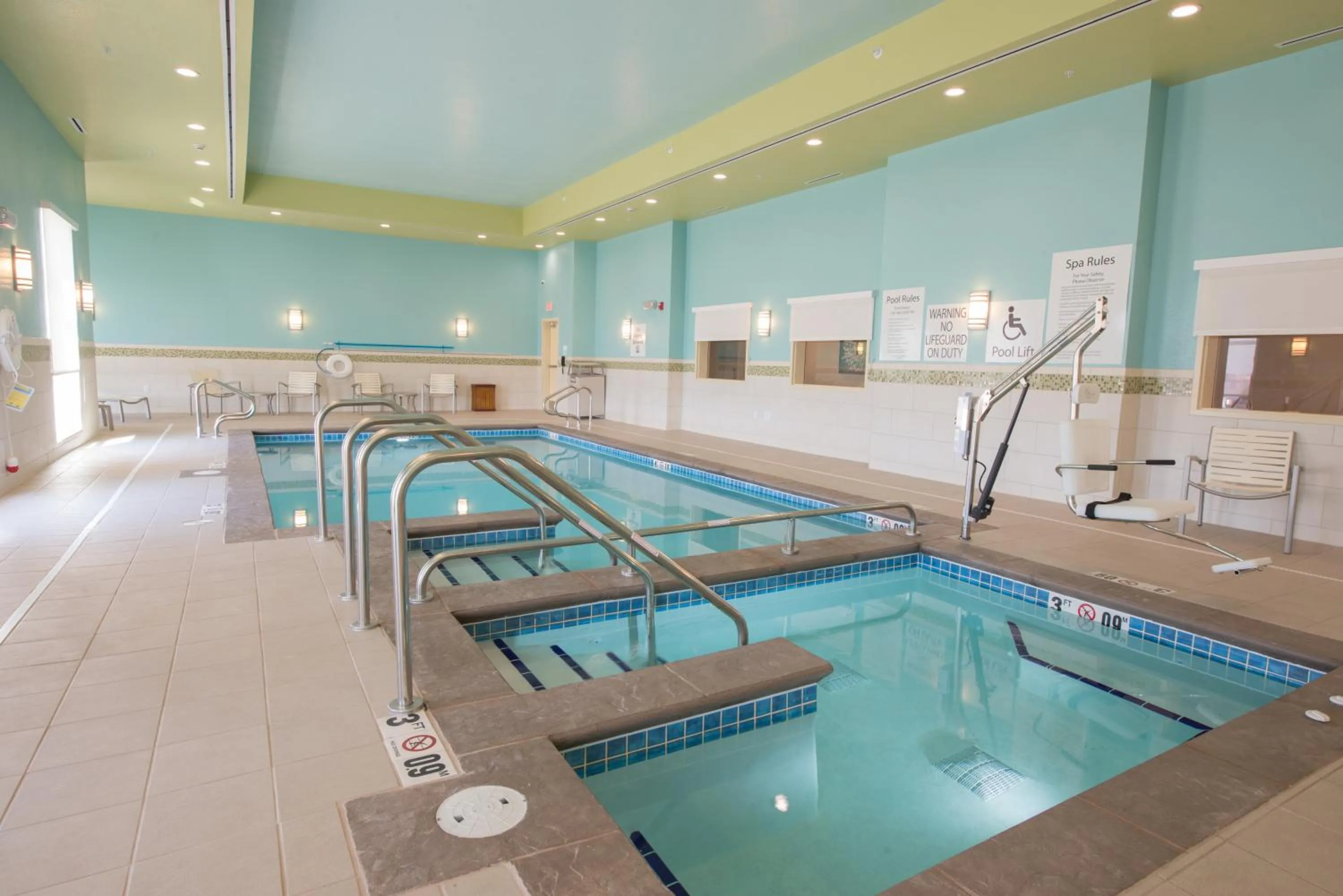 Swimming pool in Holiday Inn Bismarck by IHG