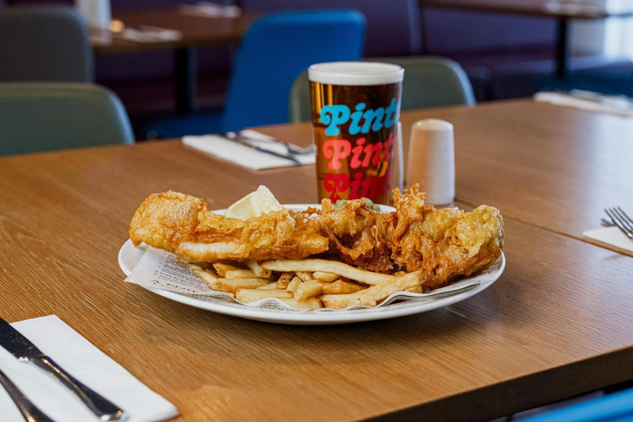 Restaurant/places to eat in Holiday Inn Express Aberdeen Airport by IHG