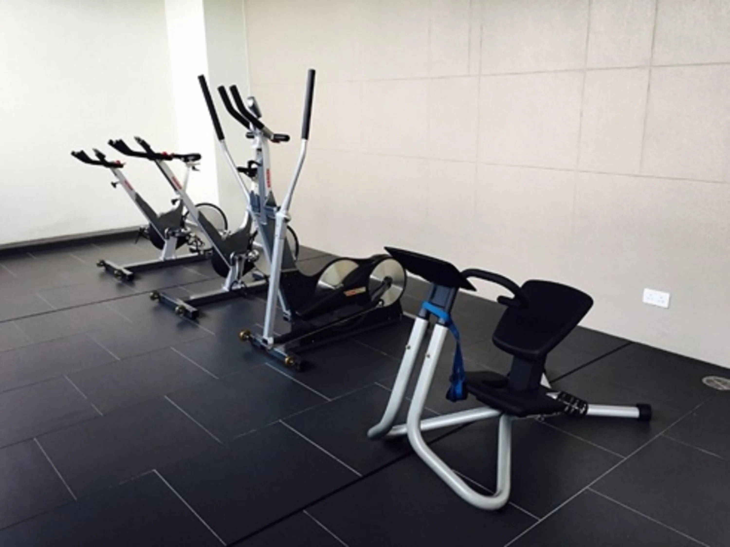 Fitness centre/facilities in Holiday Inn Express Hong Kong Mongkok by IHG