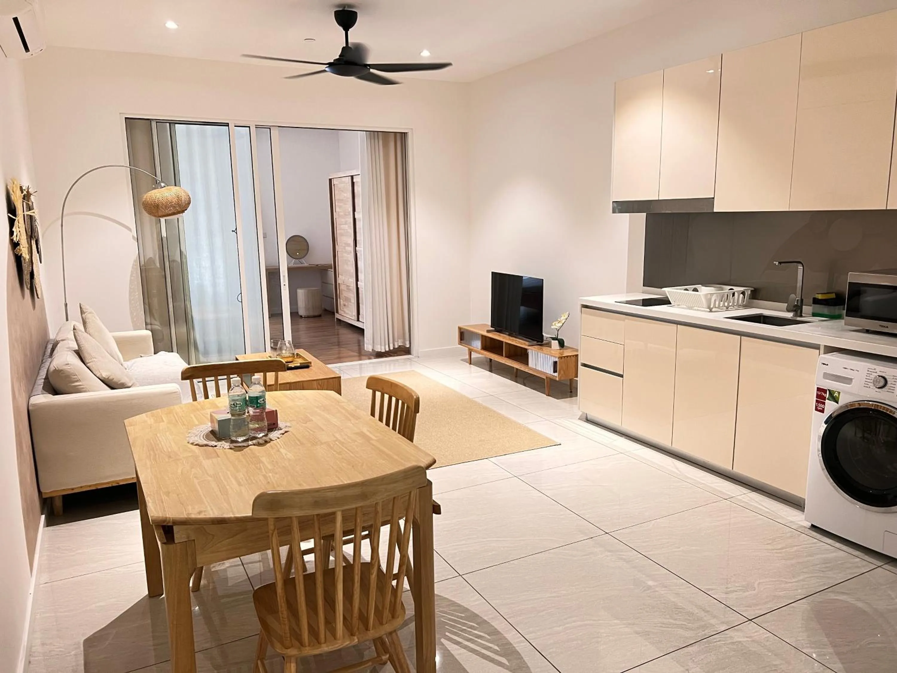 TV and multimedia in Quill Residences Exclusive Suites KLCC