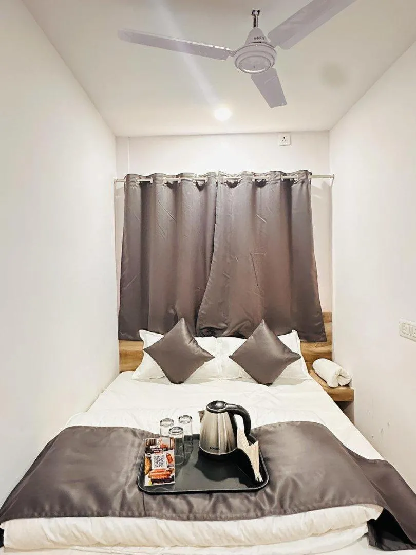 Bedroom, Bed in K7 Hotel & Restaurant