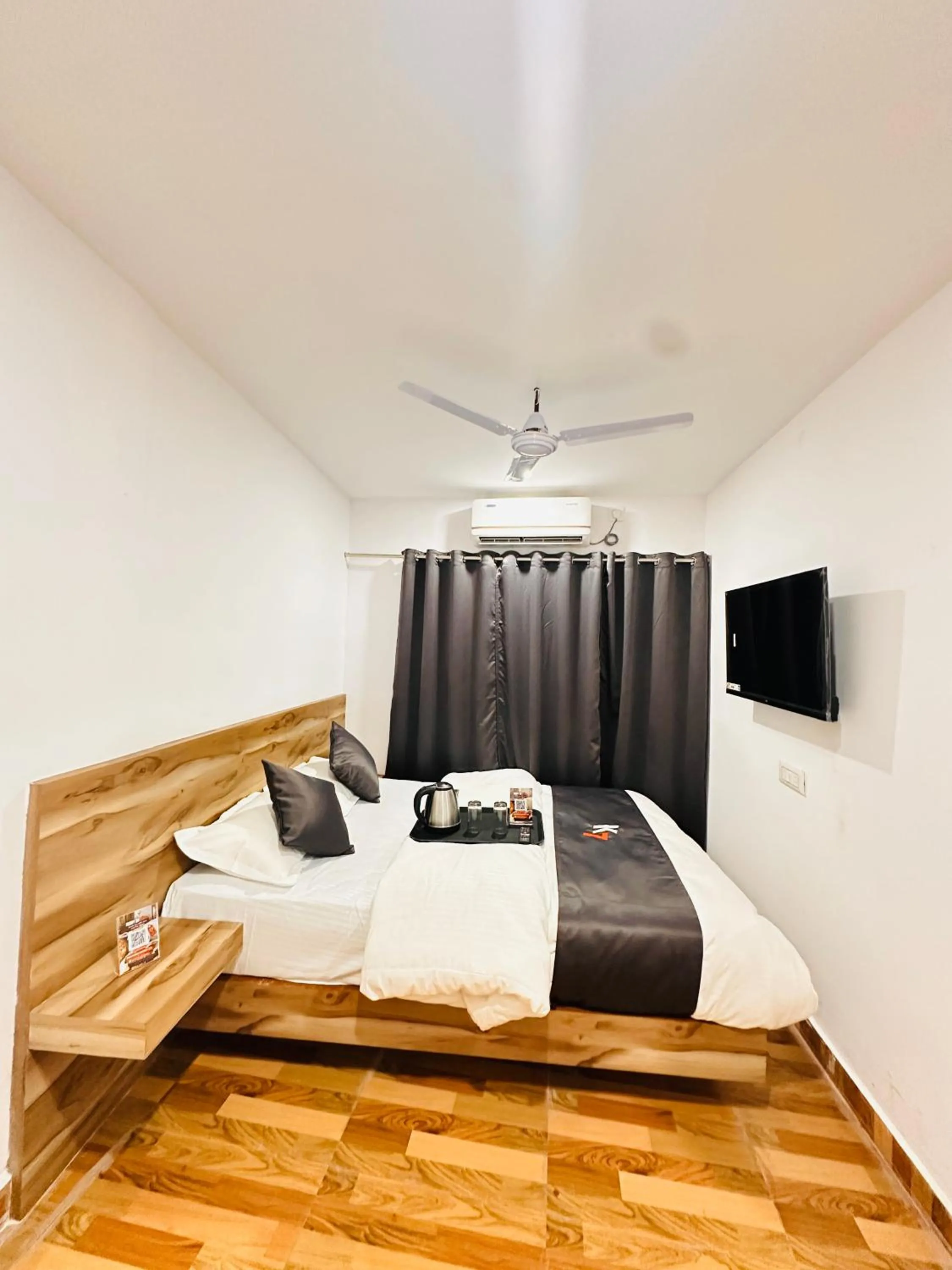 Bed in K7 Hotel & Restaurant