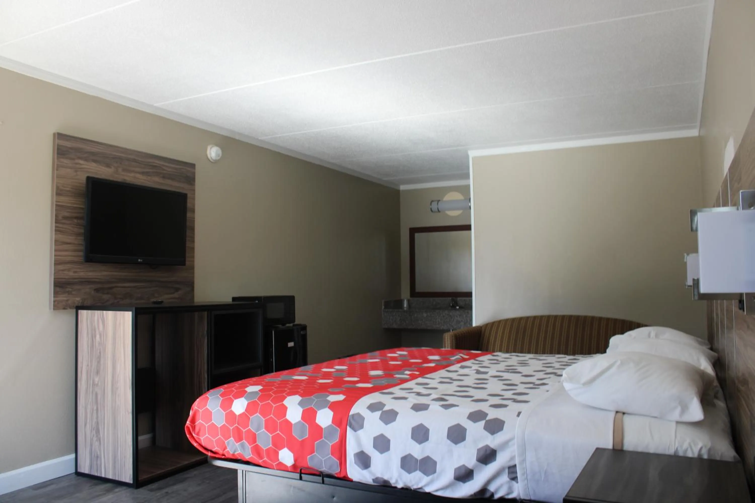 Bedroom, Bed in Rodeway Inn