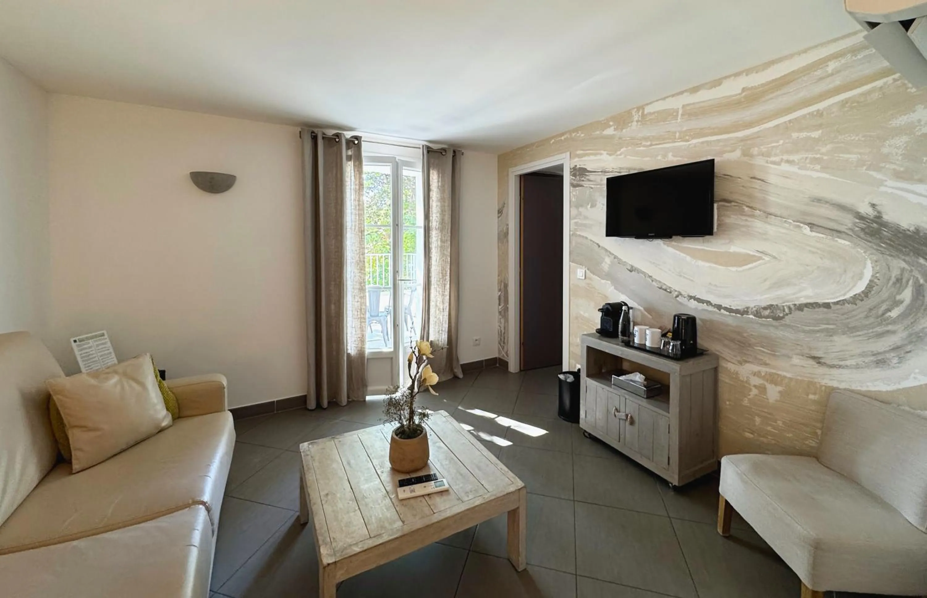 TV and multimedia in Best Western Hotel Casa Bianca, Piscine Intérieure et Extérieure