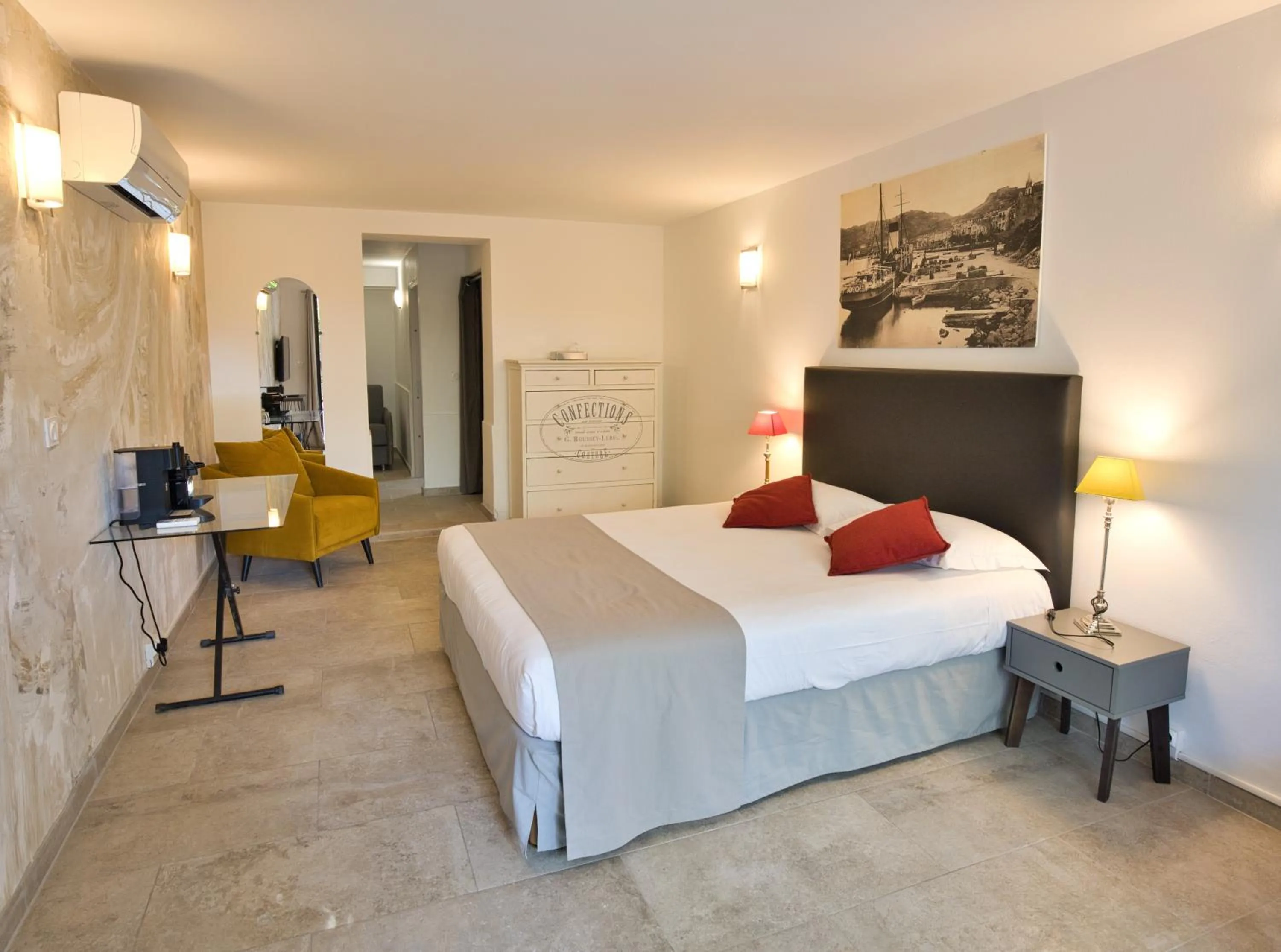 Bedroom, Bed in Best Western Hotel Casa Bianca, Piscine Intérieure et Extérieure