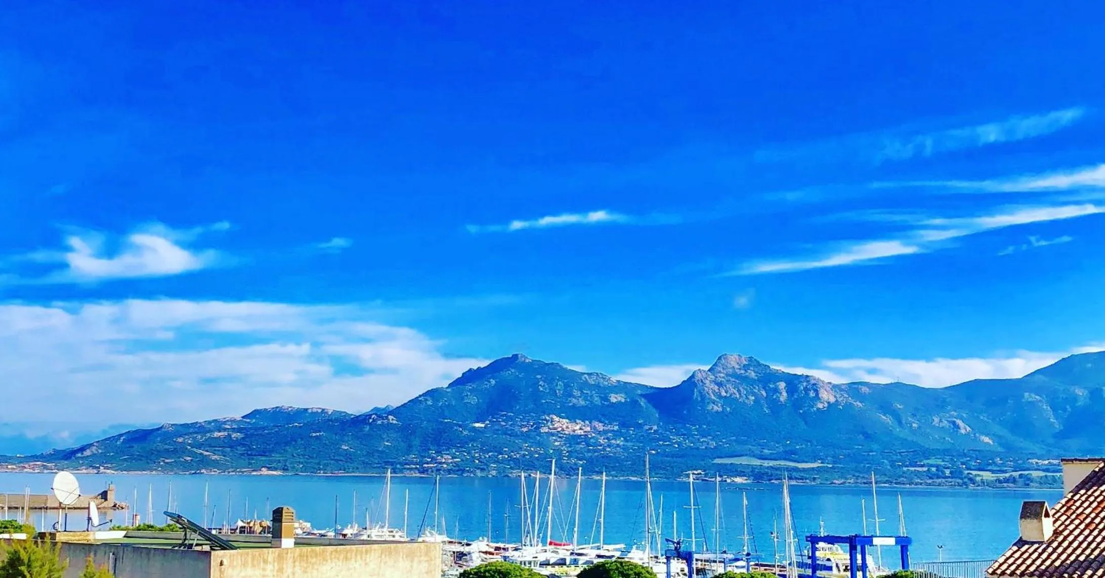 Mountain view in Best Western Hotel Casa Bianca, Piscine Intérieure et Extérieure