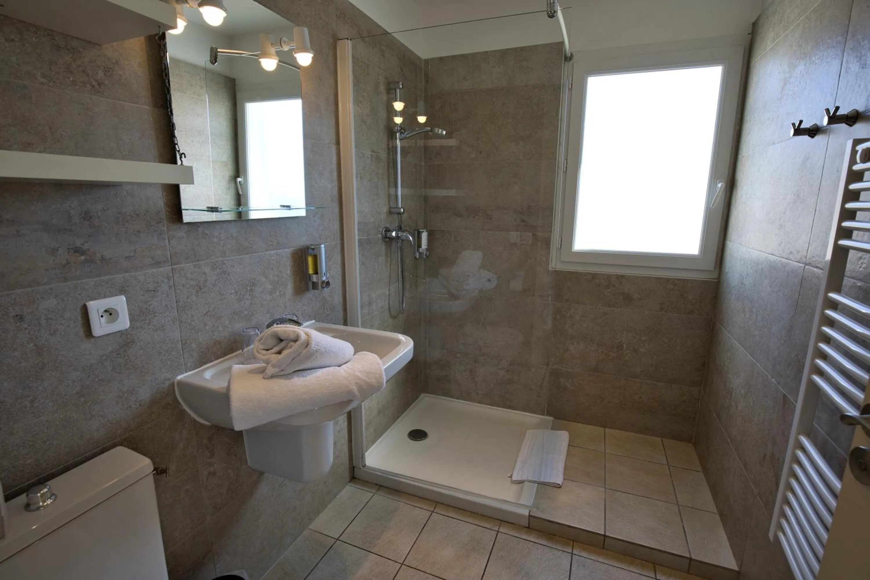 Bathroom in Best Western Hotel Casa Bianca, Piscine Intérieure et Extérieure