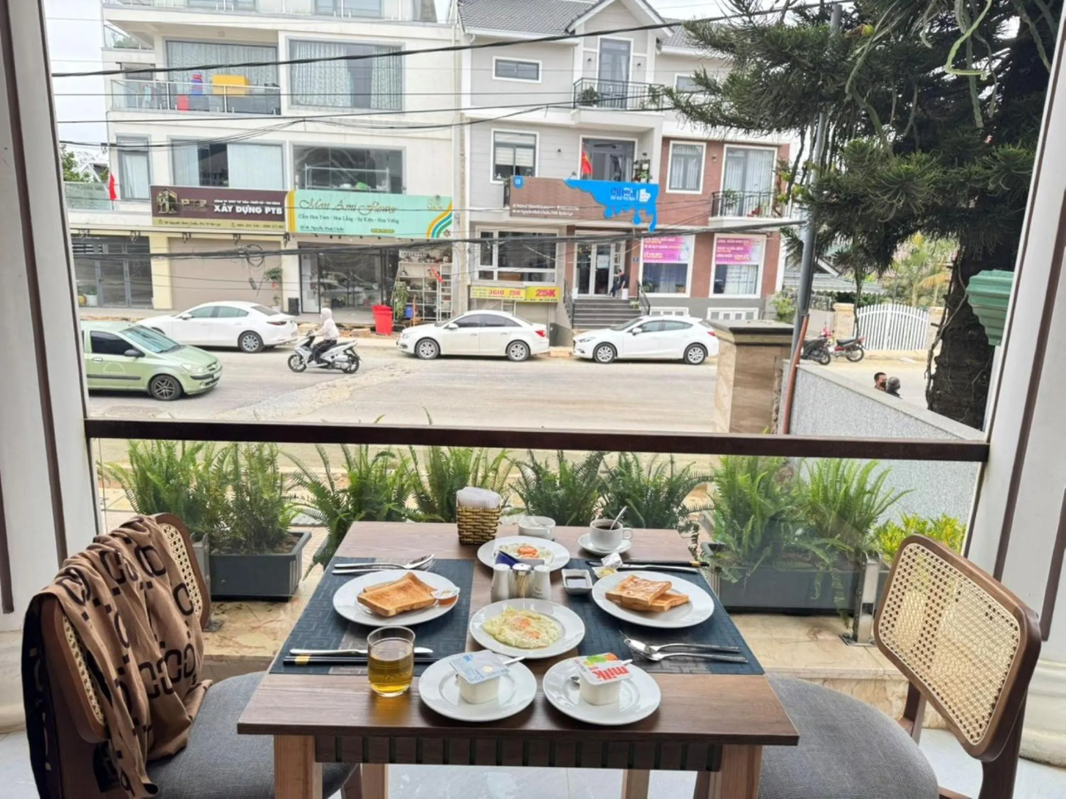 Breakfast in ORCHID Hotel