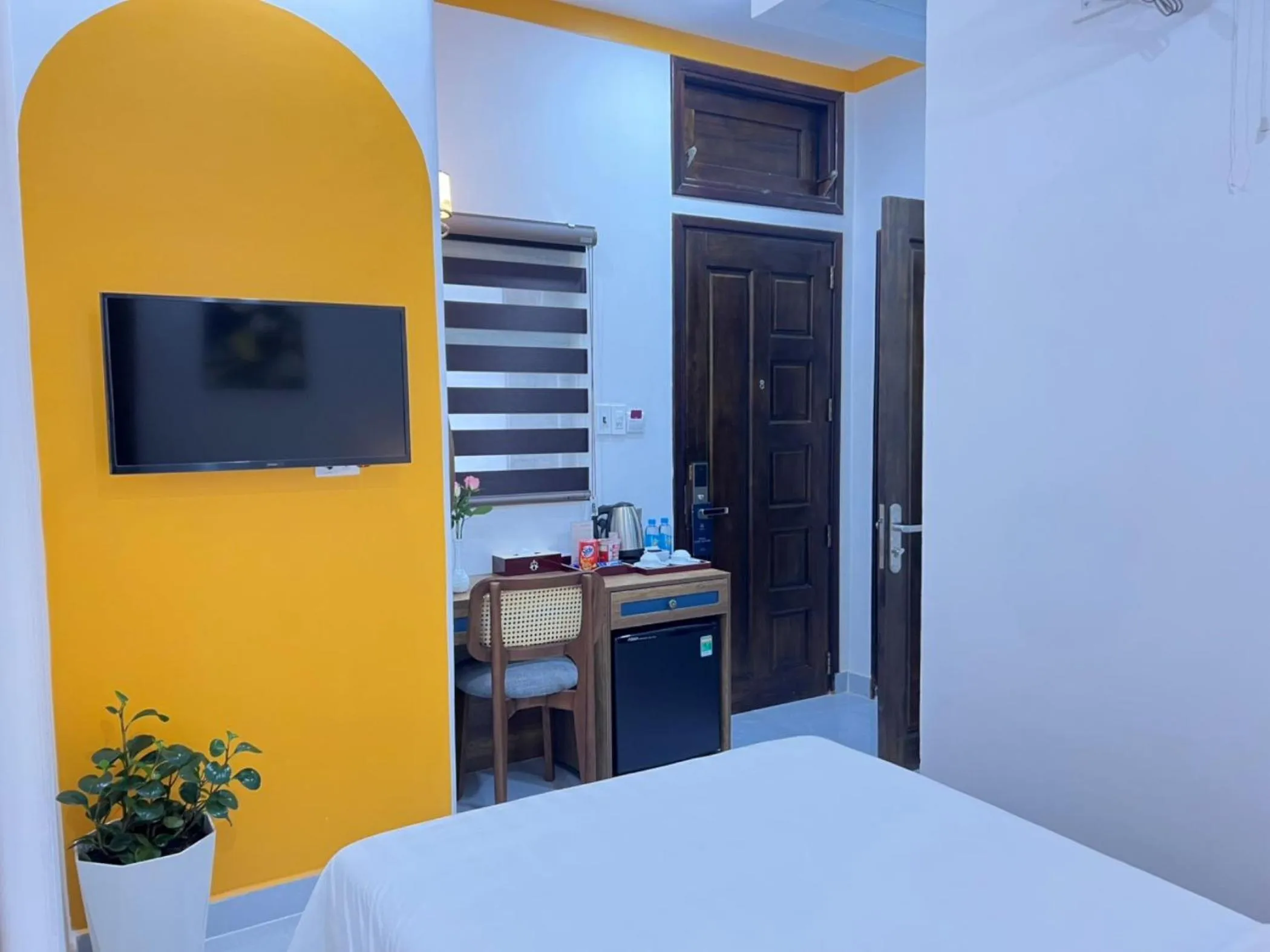 TV and multimedia, Bed in ORCHID Hotel