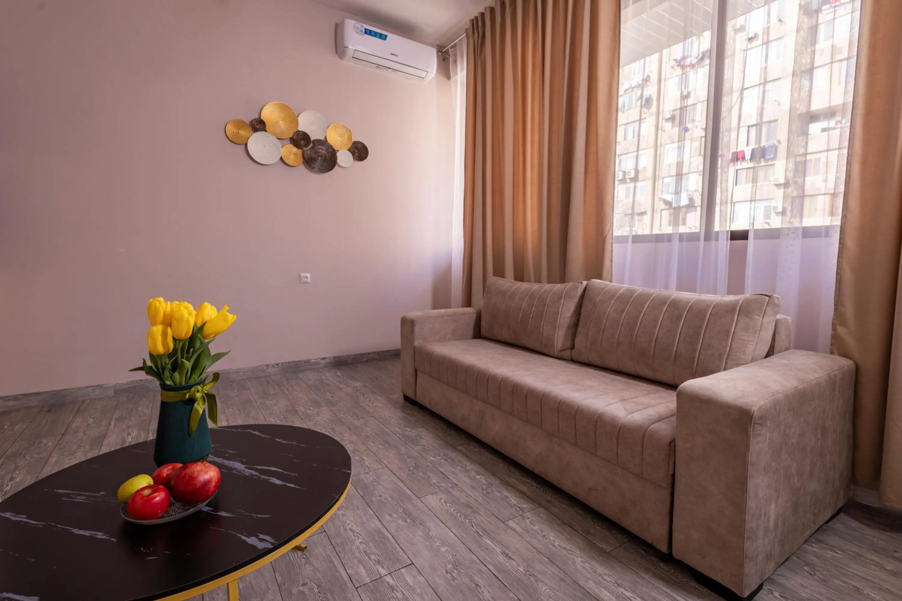 Living room in Horizon Hotel, Yerevan