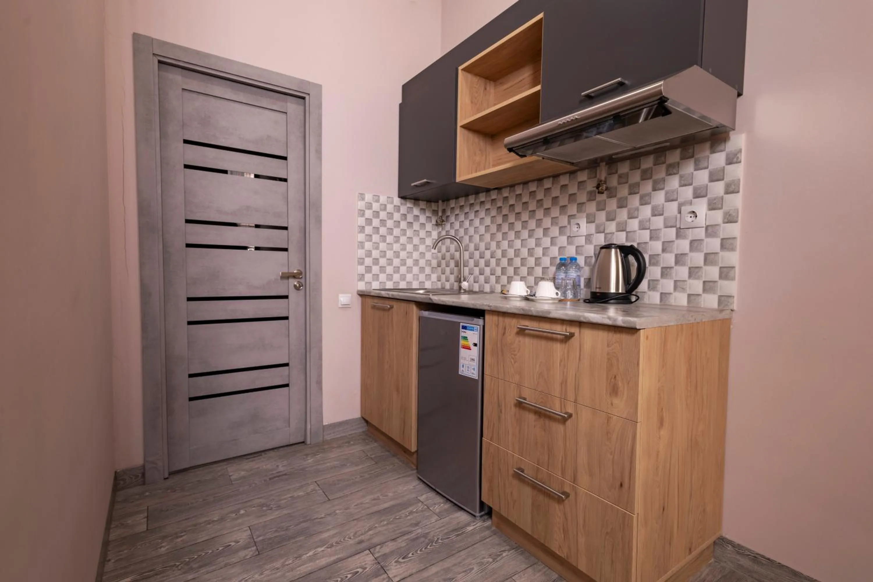 Kitchen or kitchenette in Horizon Hotel, Yerevan