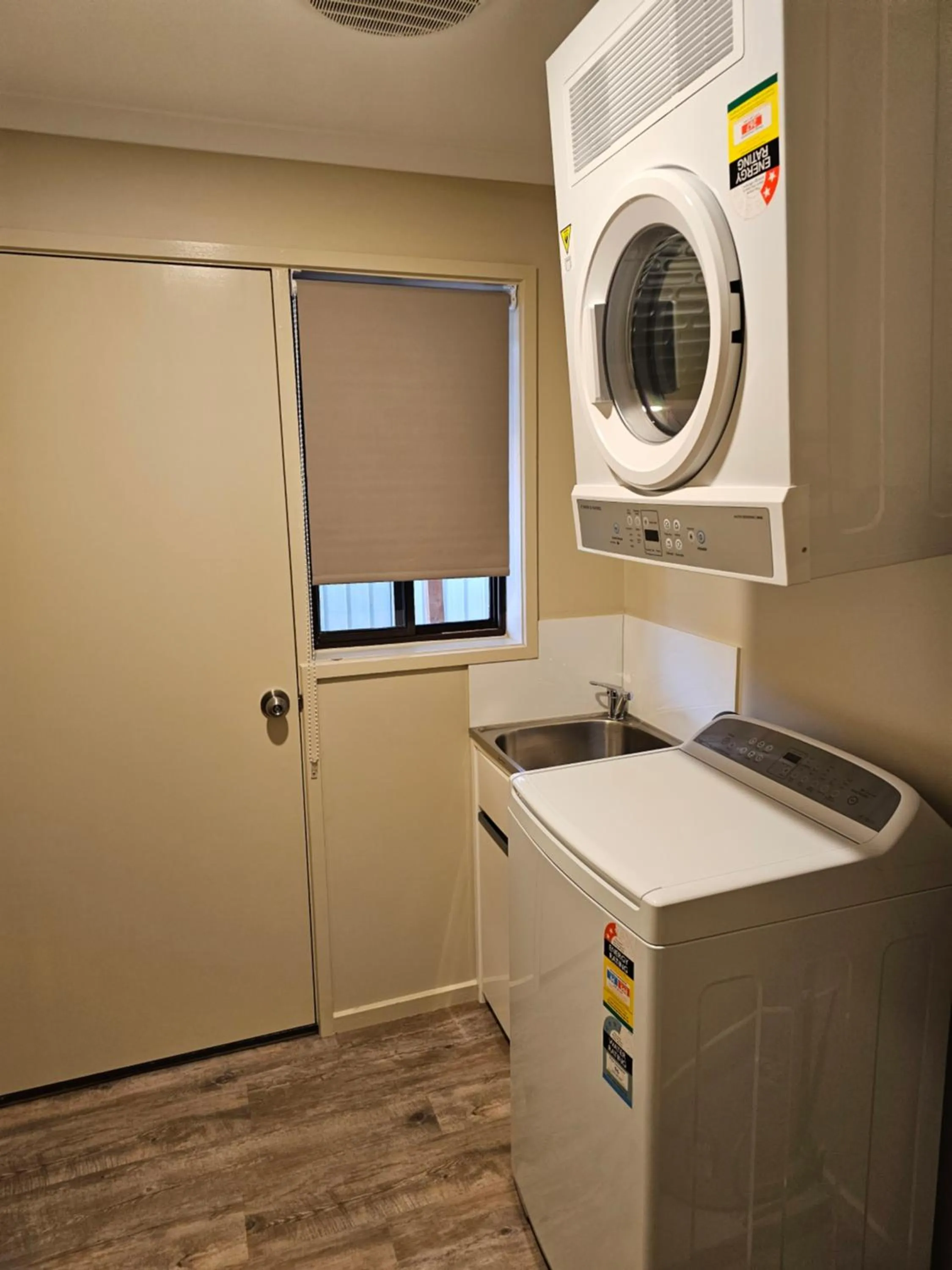 Top of the Town Motel & Apartments