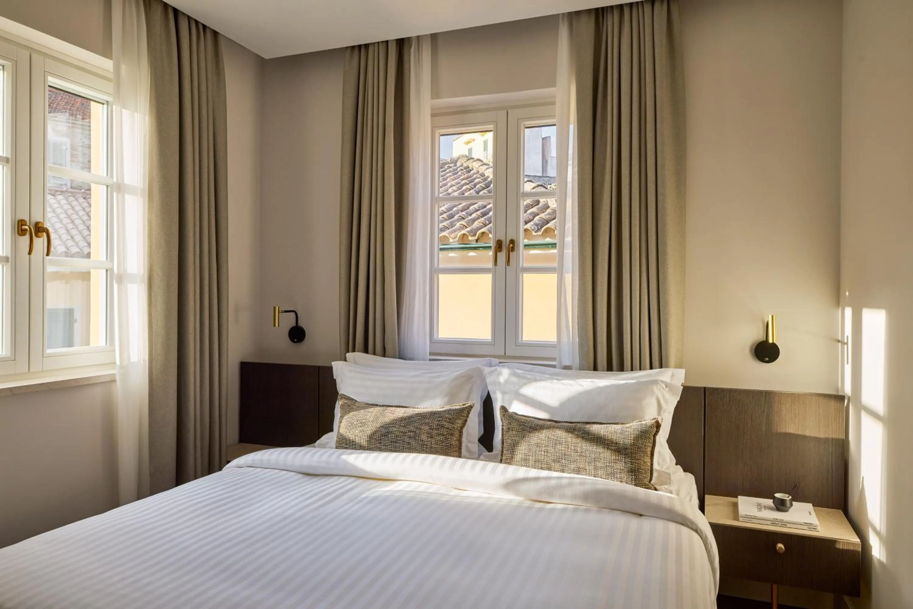 Bedroom, Bed in The Calliston