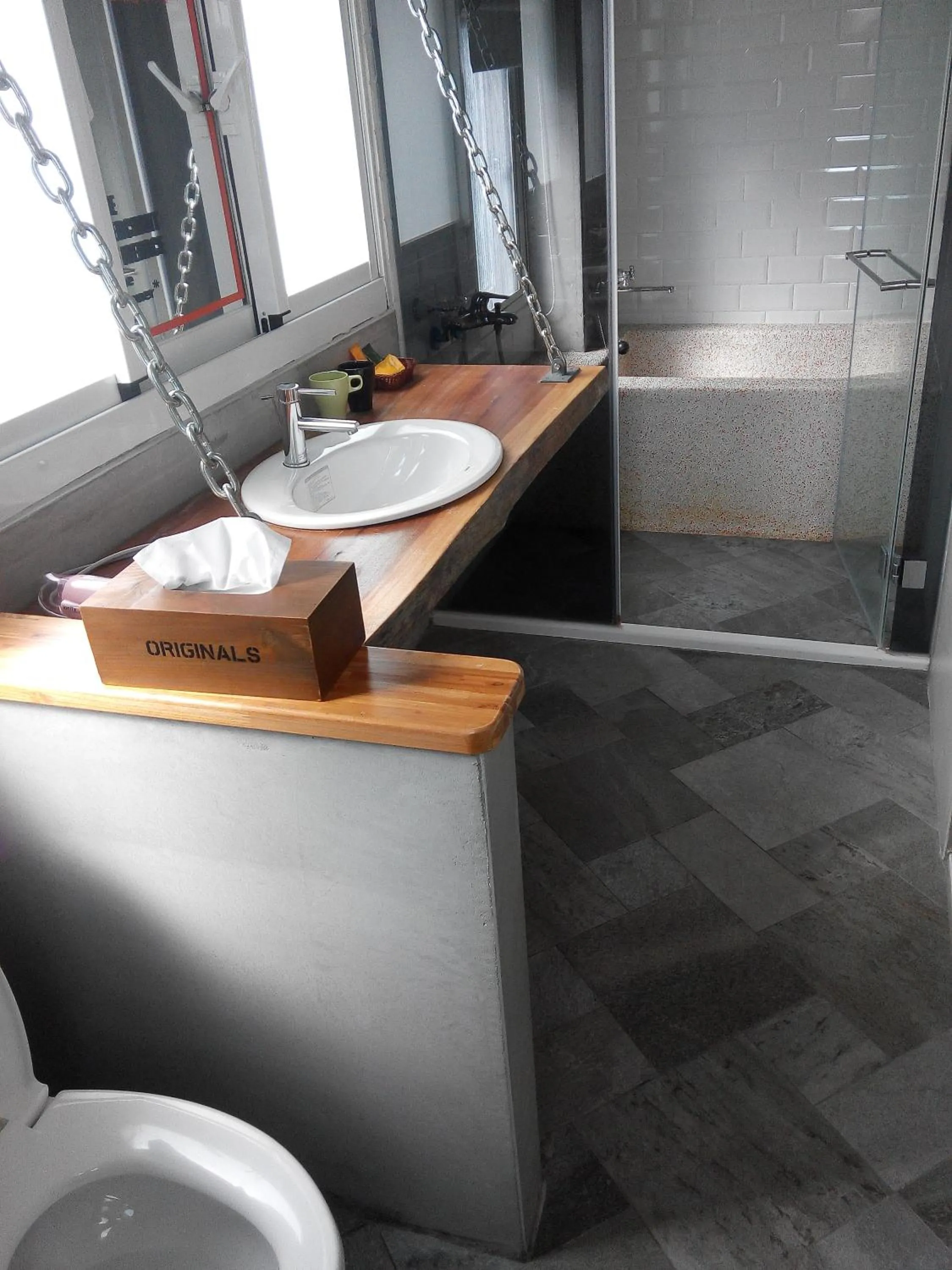 Shower in Oia Cafe B&B