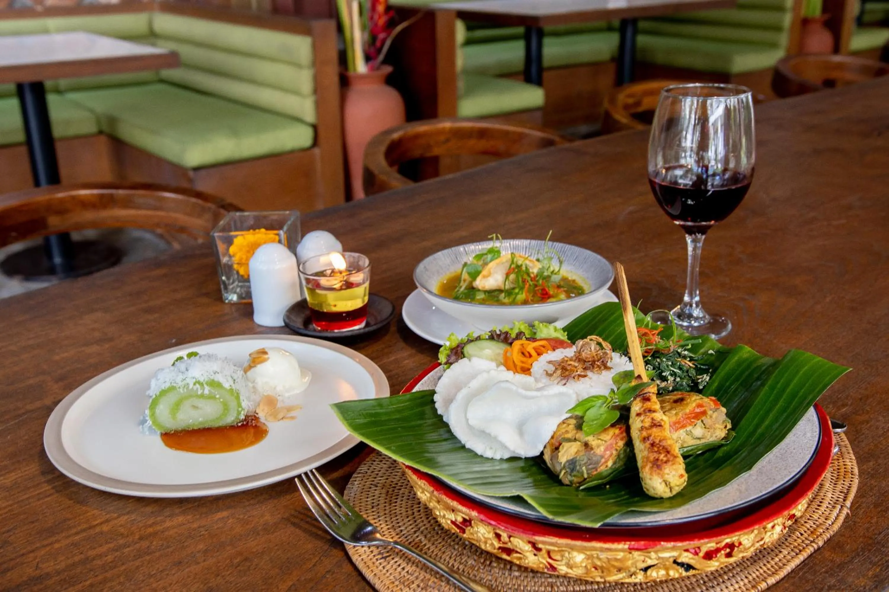 Food and drinks in Anumana Ubud Hotel