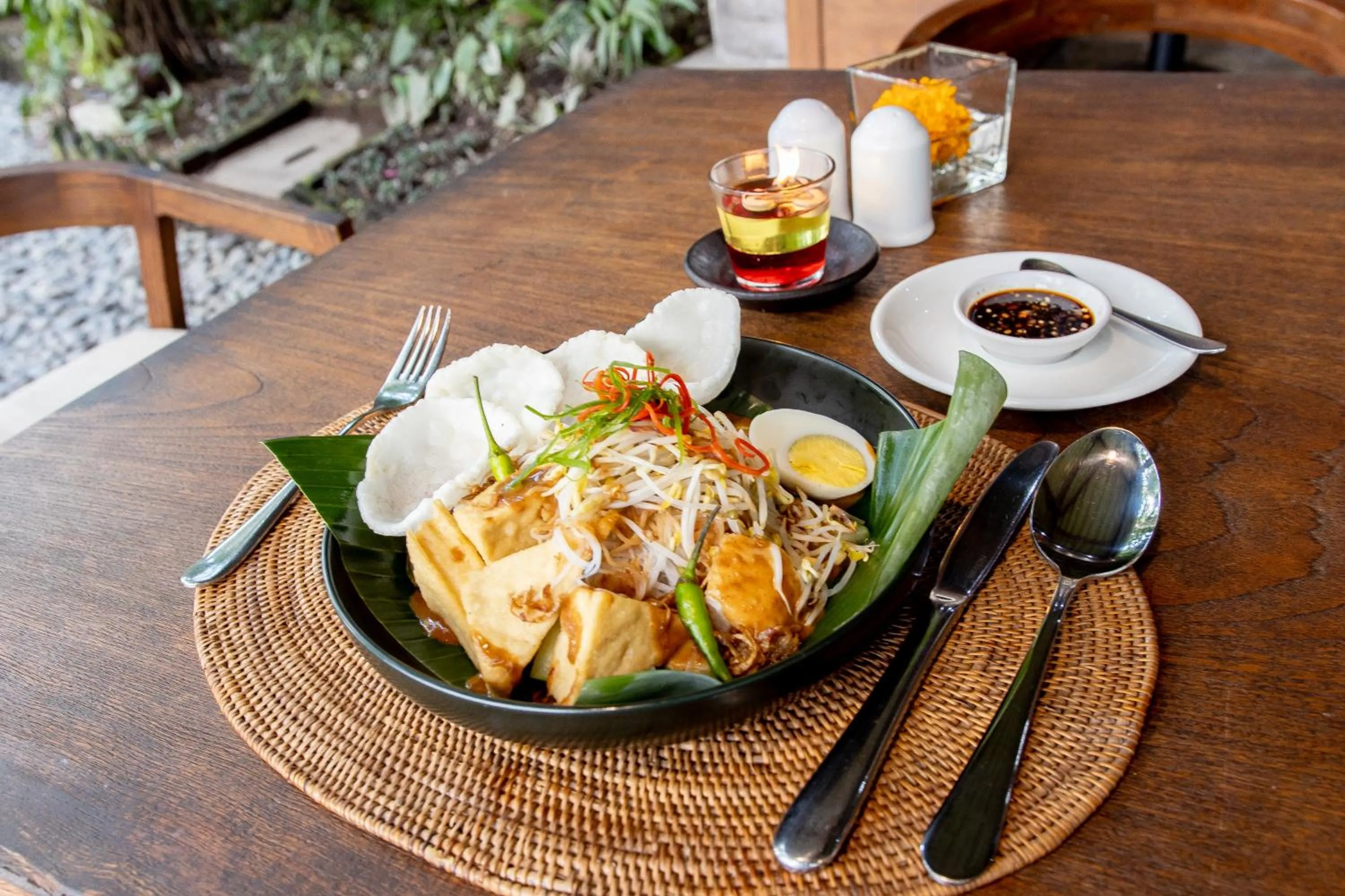 Food and drinks in Anumana Ubud Hotel