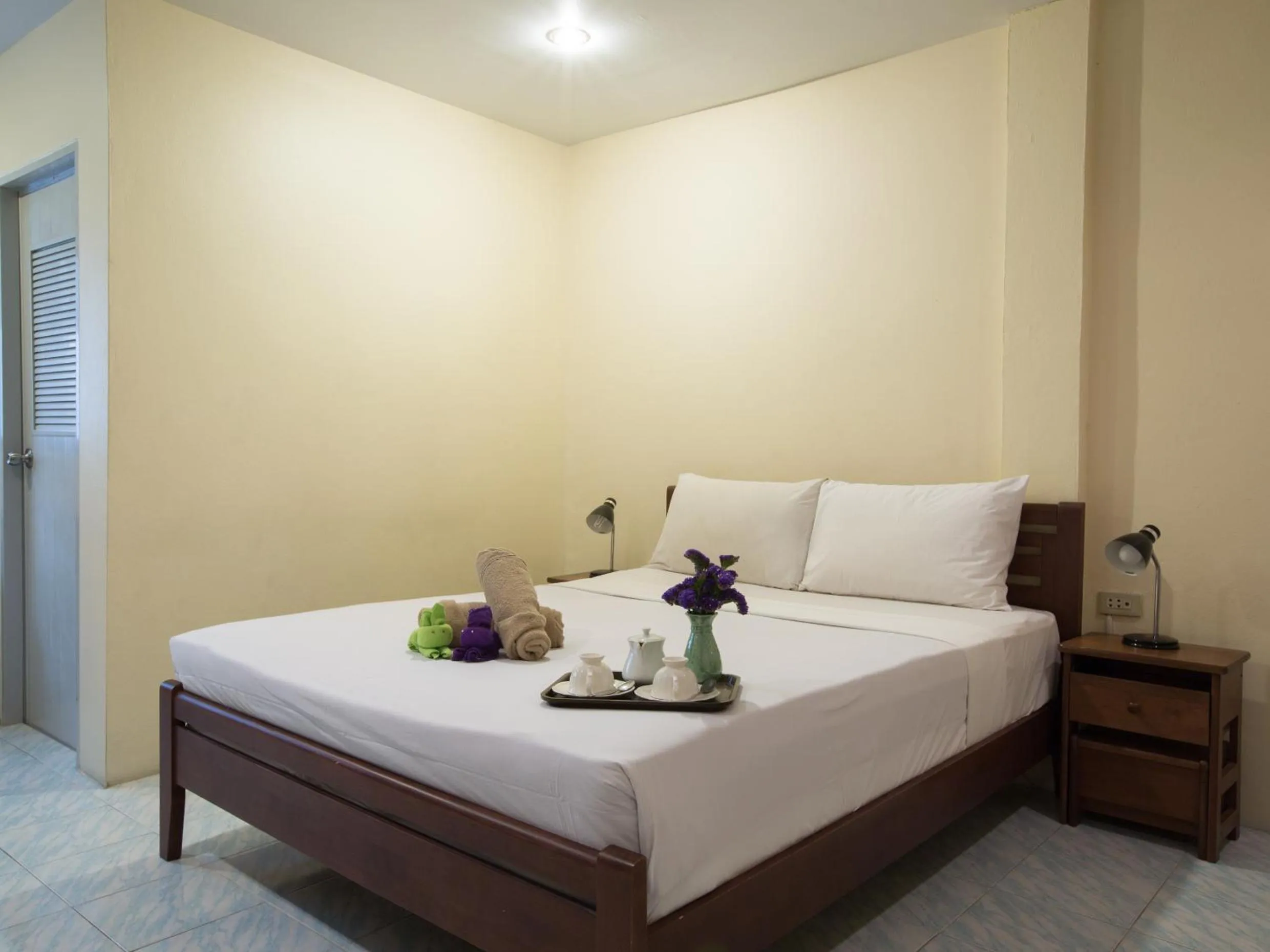 Photo of the whole room, Bed in Stefan's Guesthouse