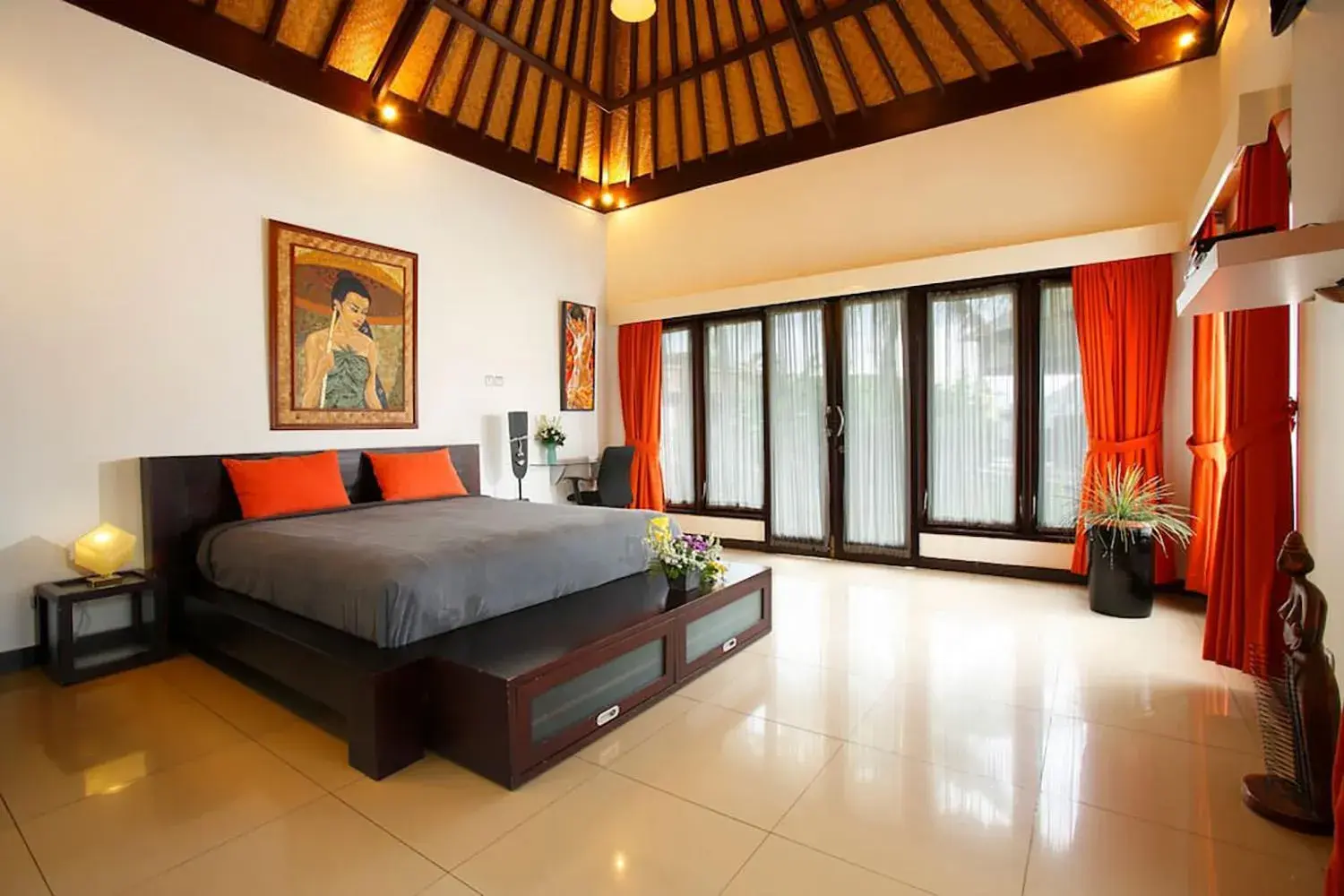 Two-Bedroom Villa with Pool Access in Villa L'Orange Bali Two-Bedroom Villa with Pool Access in Villa L'Orange Bali
