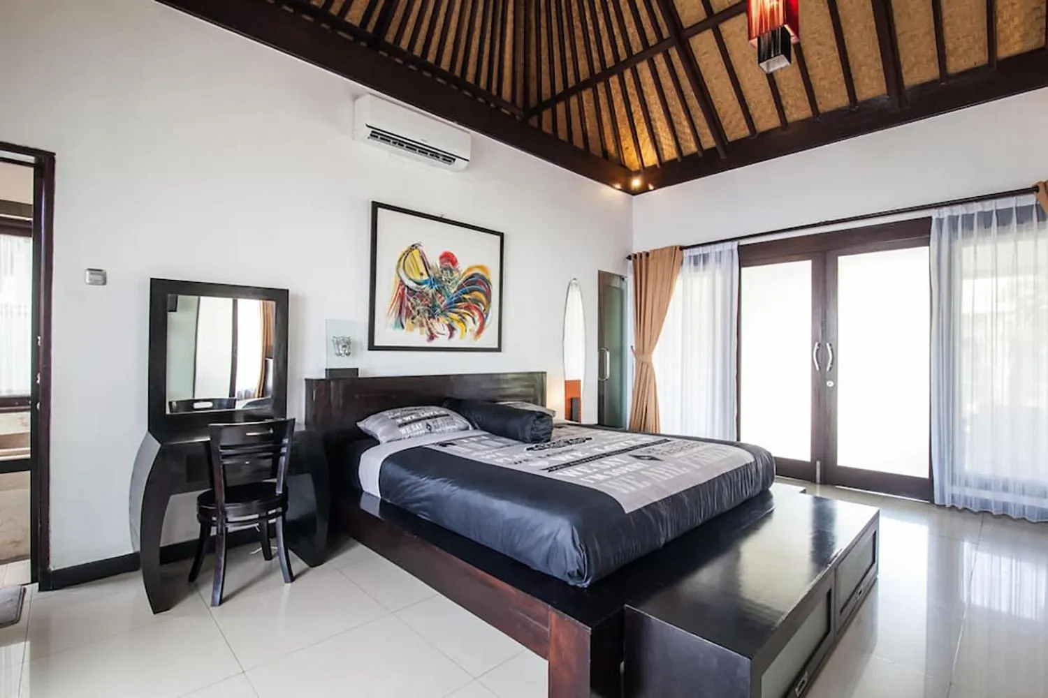 Bedroom, Bed in Villa L'Orange Bali