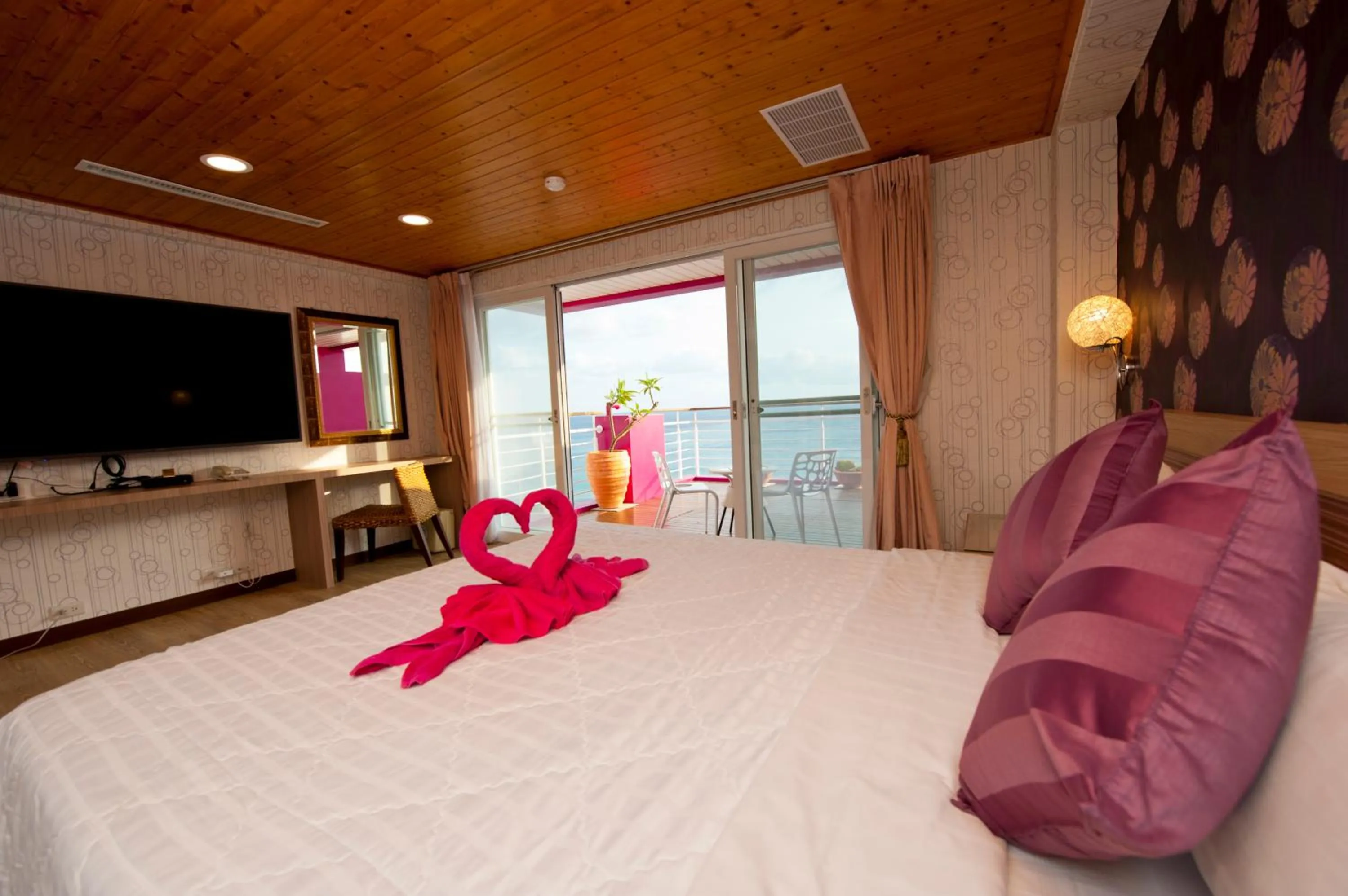 Bed in 墾丁品喬旅店