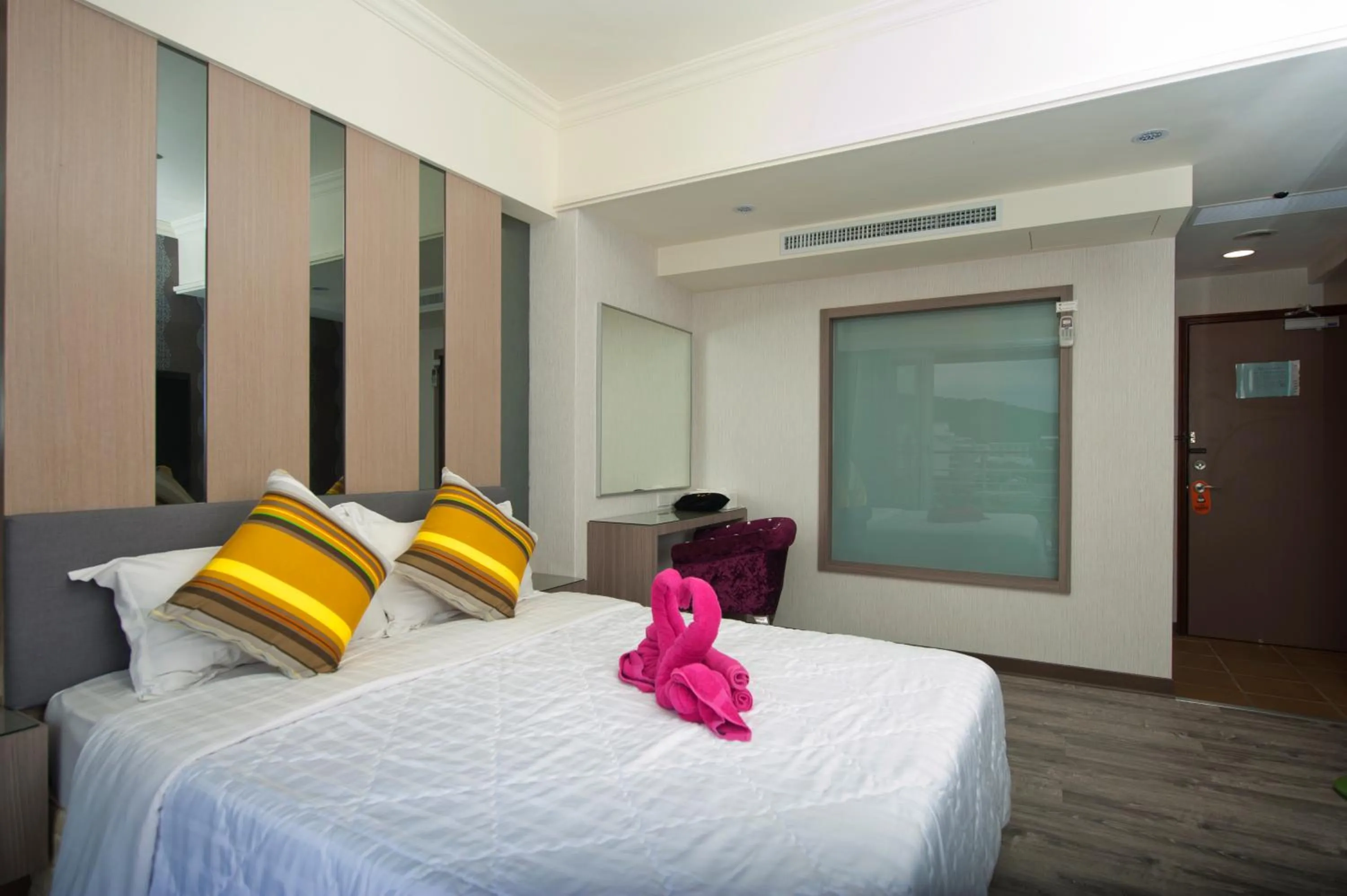 Bed in 墾丁品喬旅店