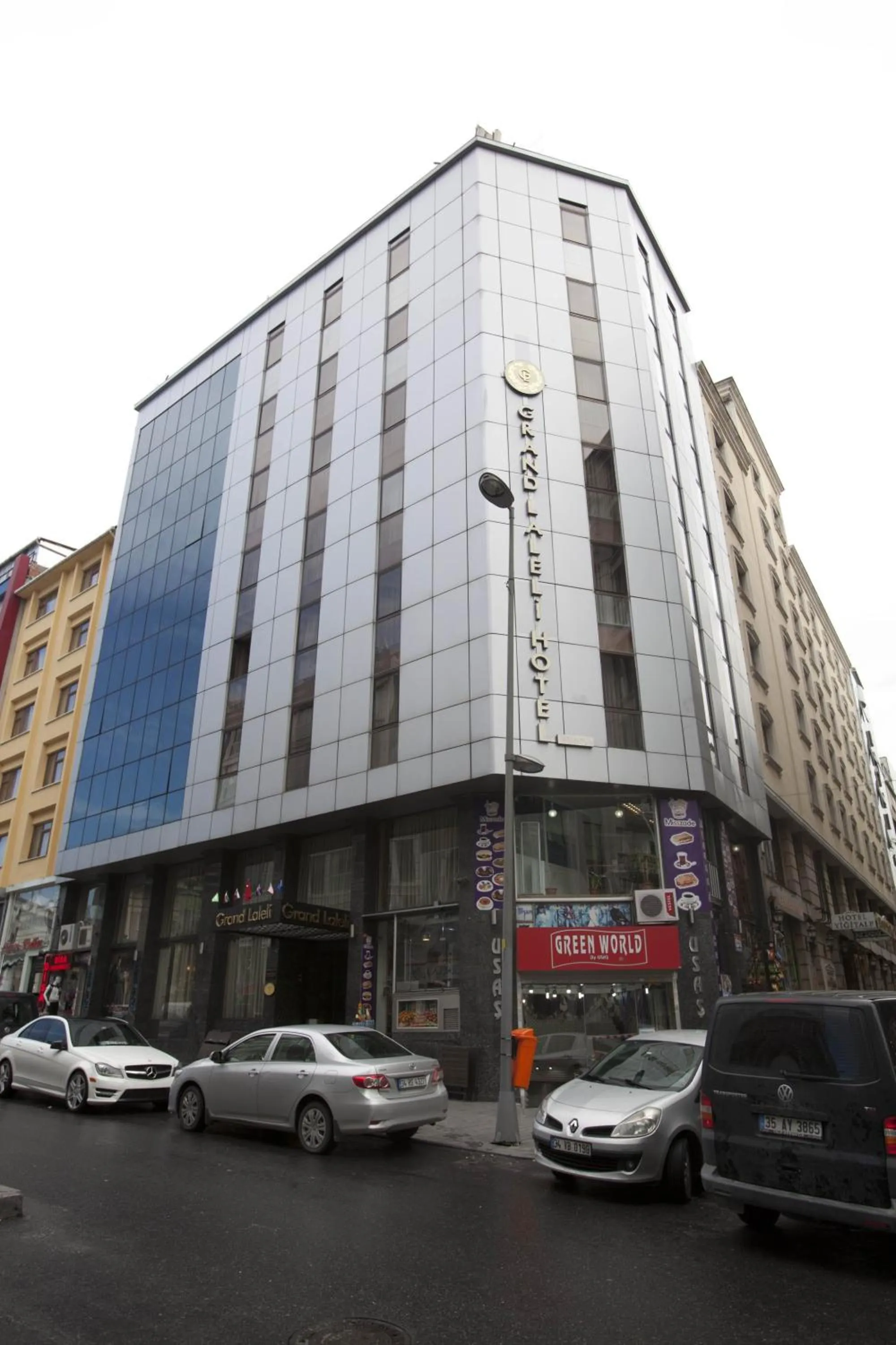 Facade/entrance in Grand Laleli Hotel