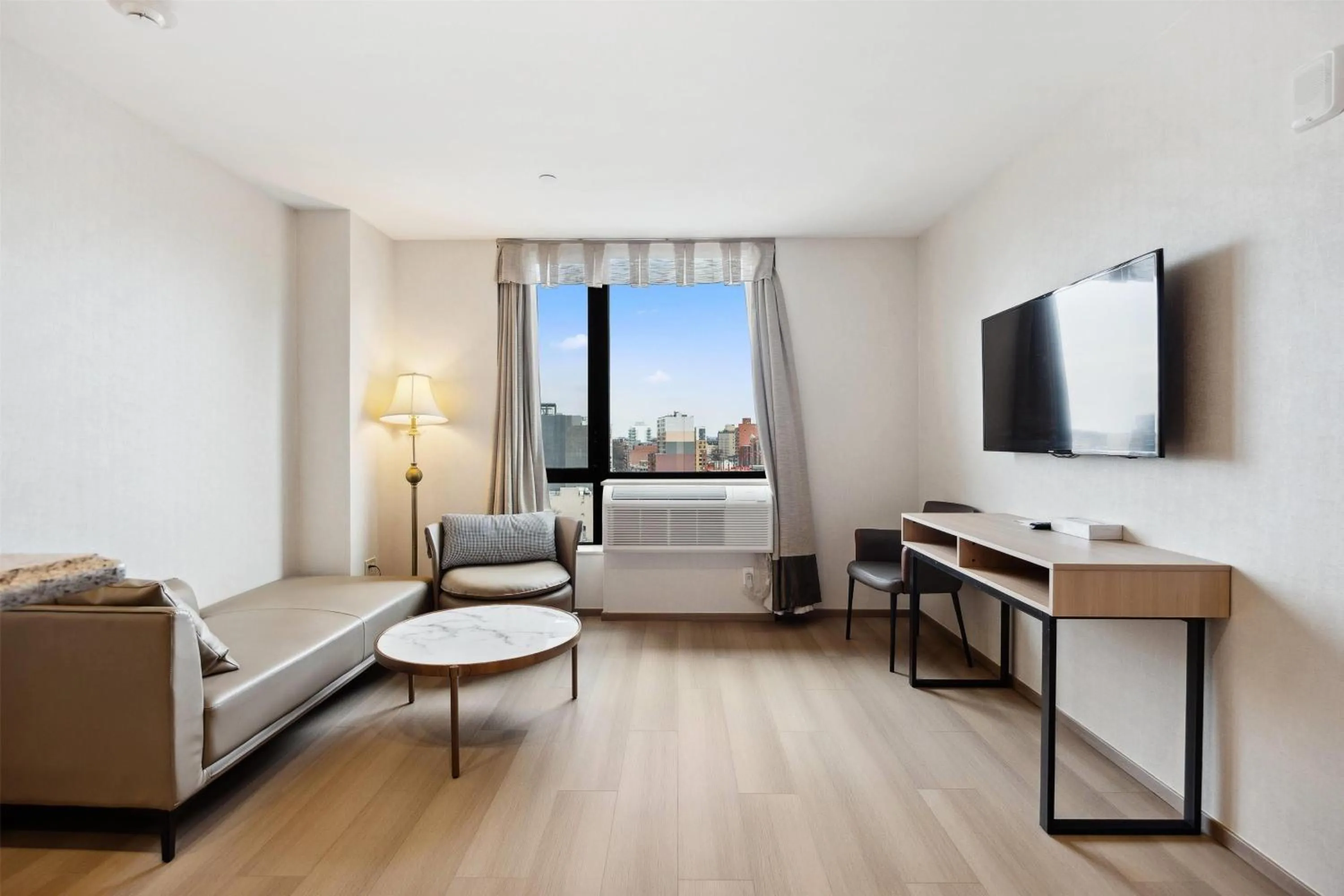 Photo of the whole room in Ramada by Wyndham Flushing Queens