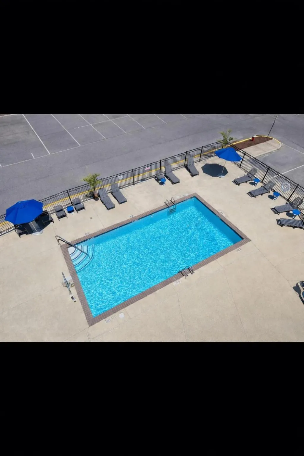 Balcony/Terrace in Microtel Inn & Suites by Wyndham Georgetown Delaware Beaches