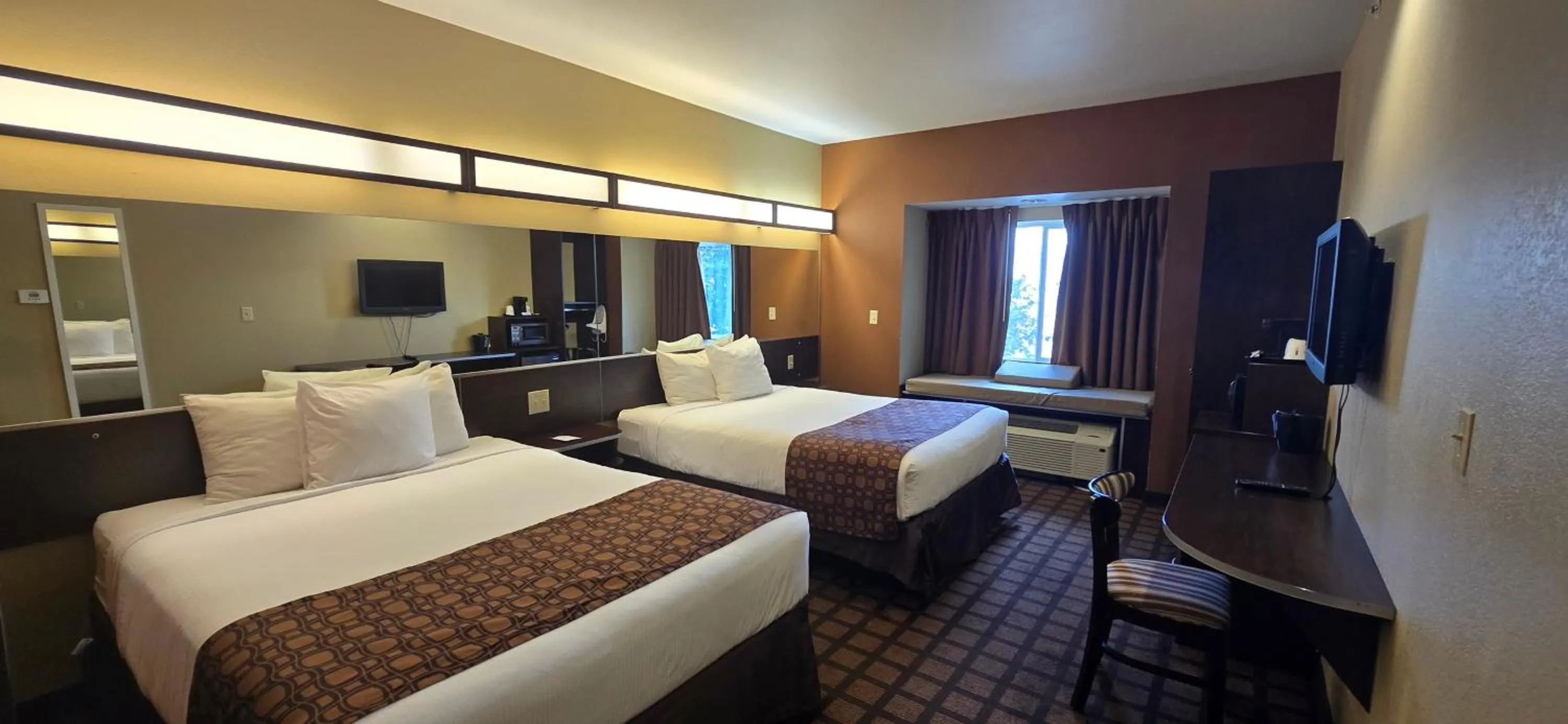 Photo of the whole room, Bed in Microtel Inn & Suites by Wyndham Odessa TX