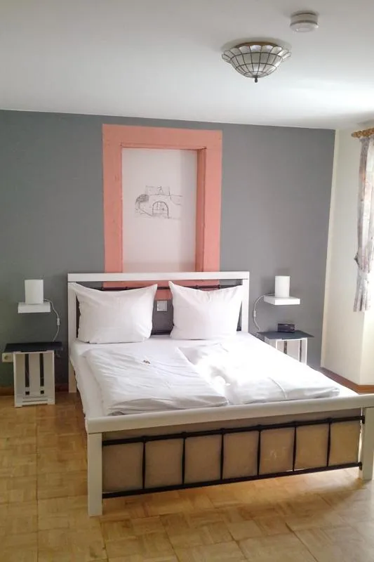 Decorative detail, Bed in Weinhaus Kurtrierer Hof