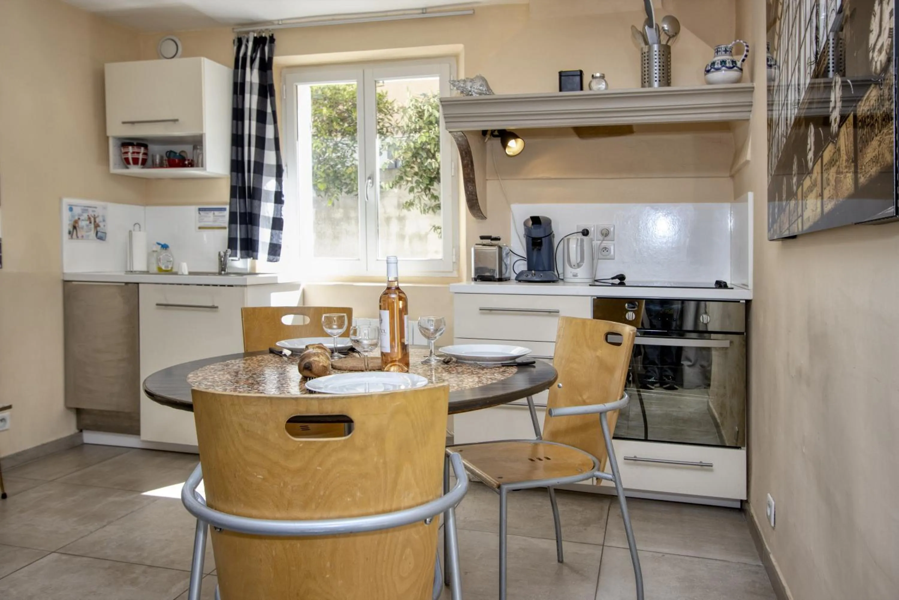 Kitchen or kitchenette in Villa Maredda