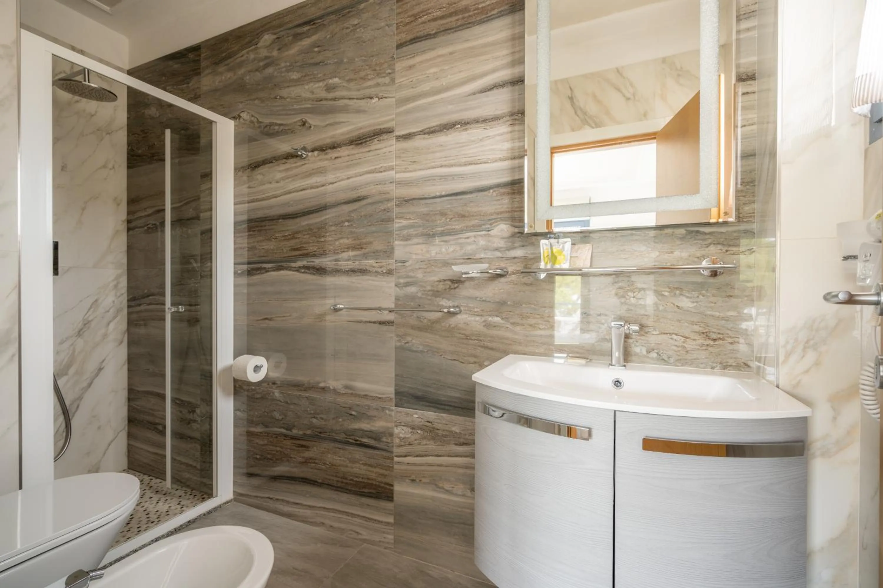 Bathroom in Royal Boutique Hotel