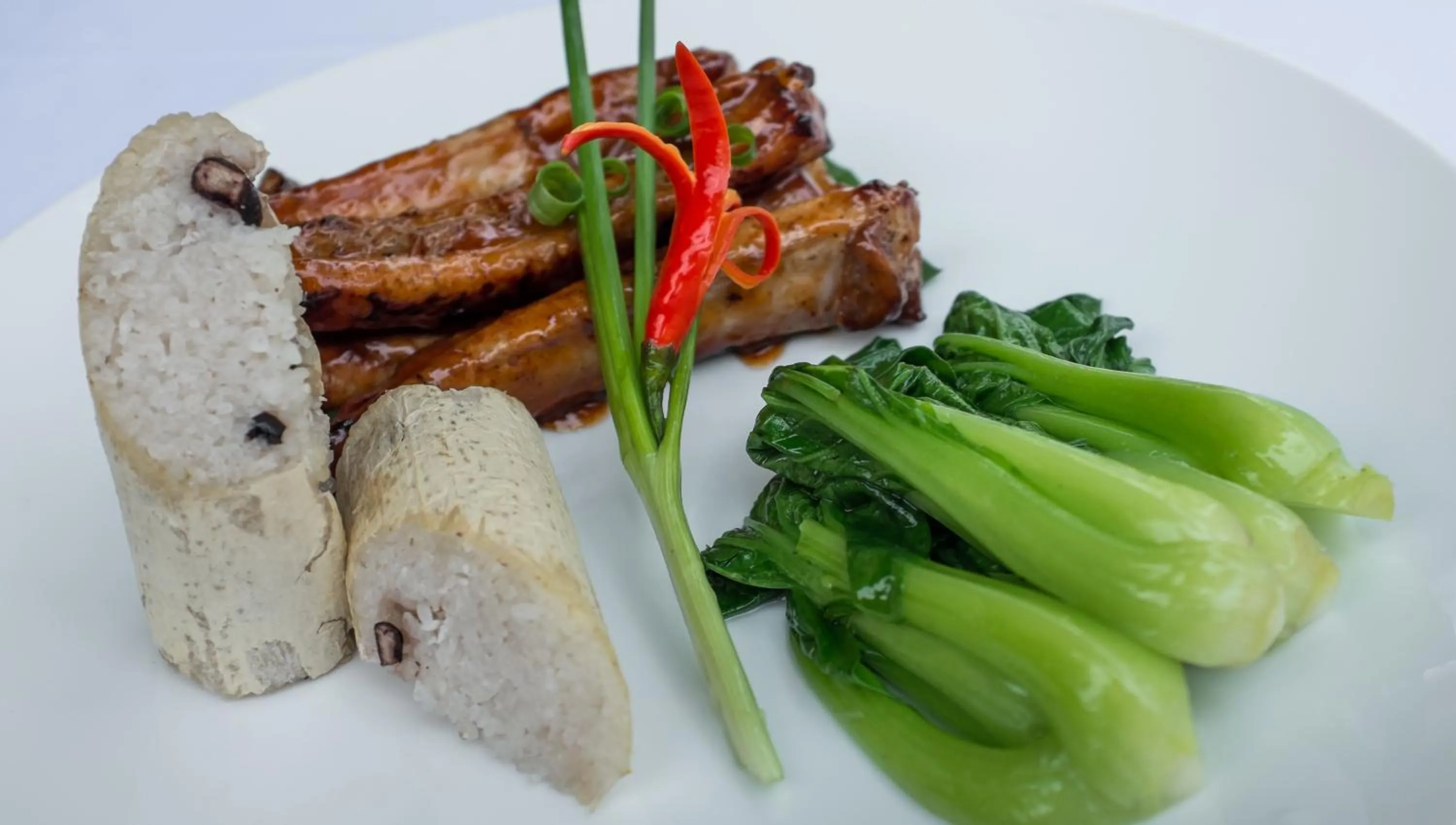 Food and drinks in La Rivière d' Angkor Resort