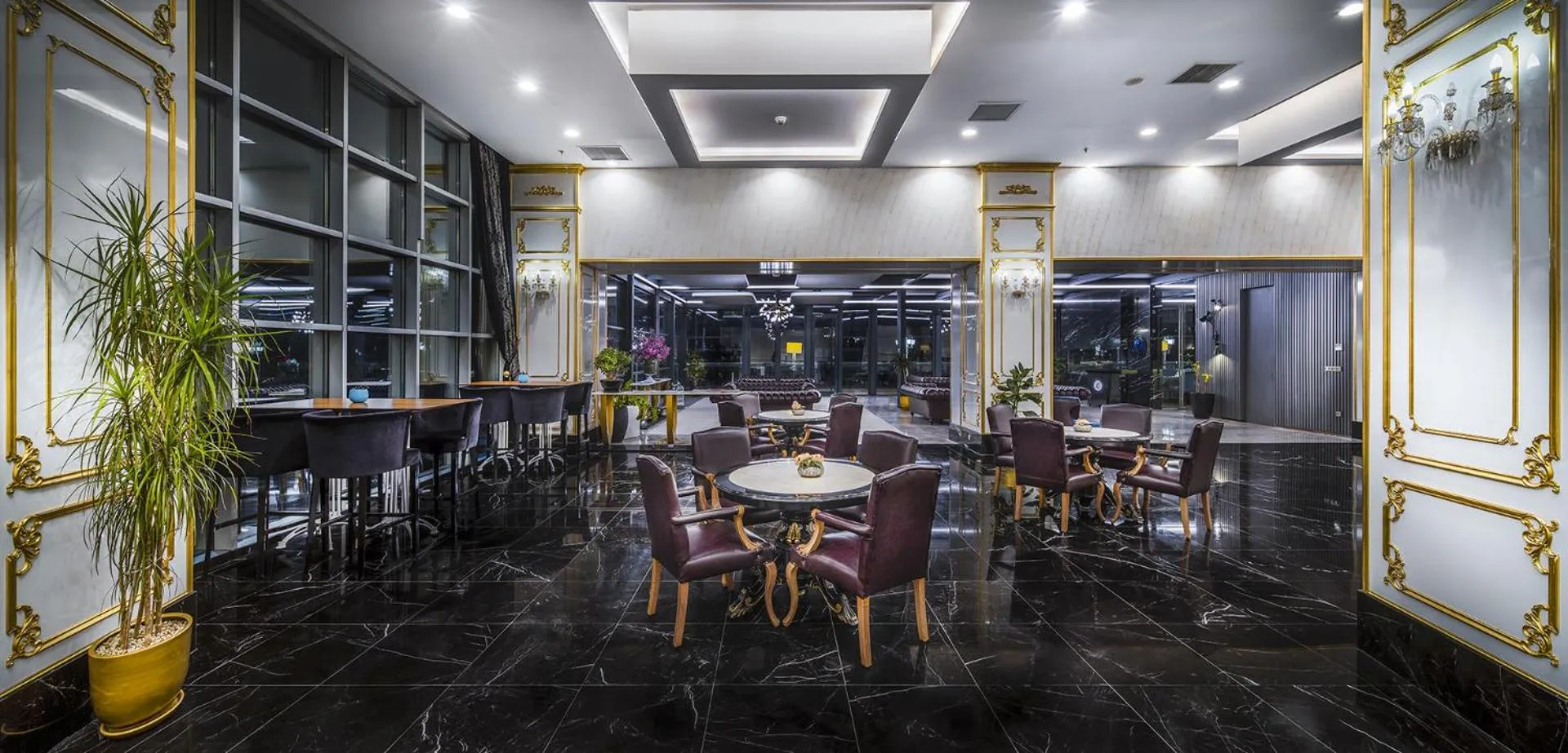 Restaurant/Places to Eat in Grand Mercure Ankara