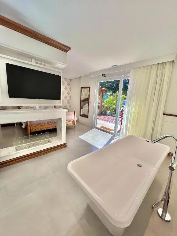 Photo of the whole room, Bed in Pousada Villa Vie