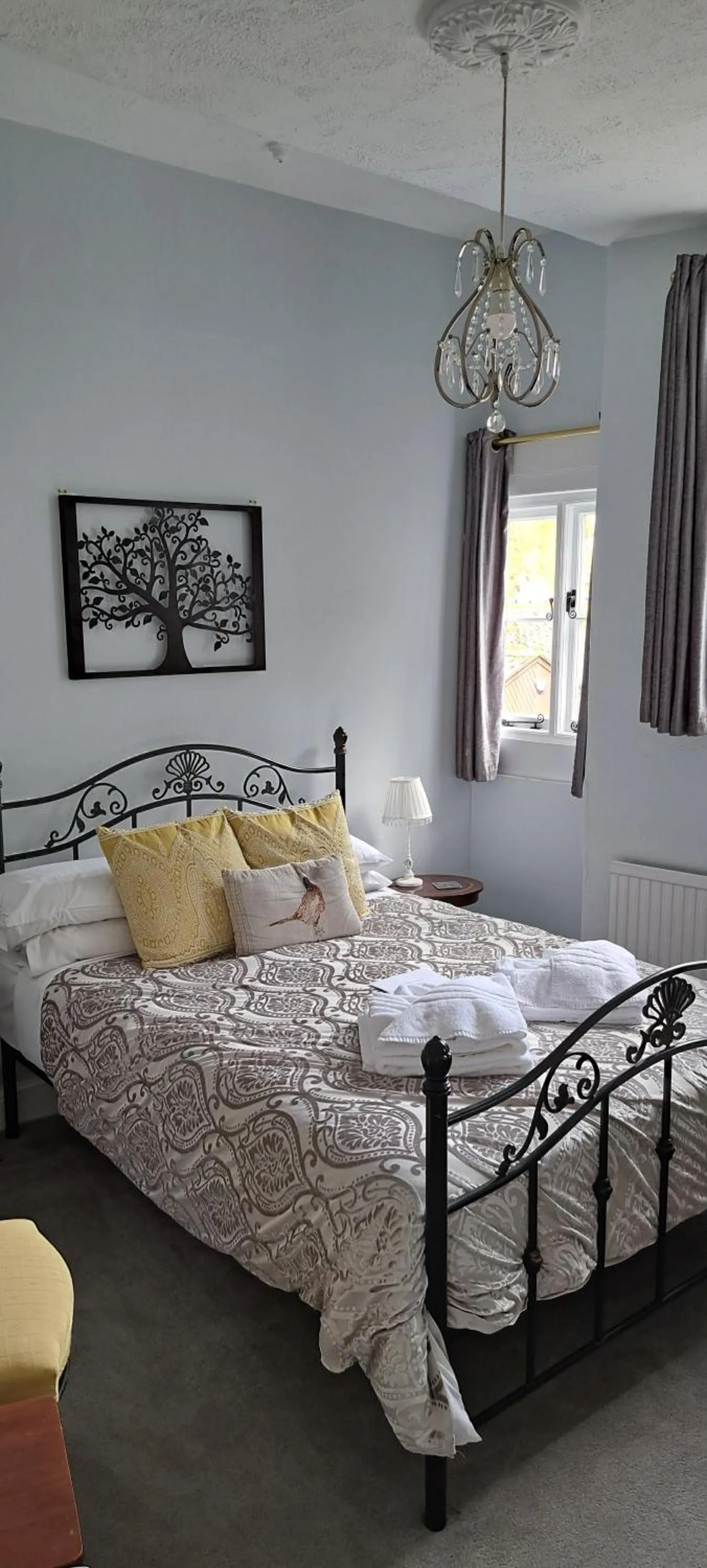 Bedroom, Bed in Orchard House Hotel