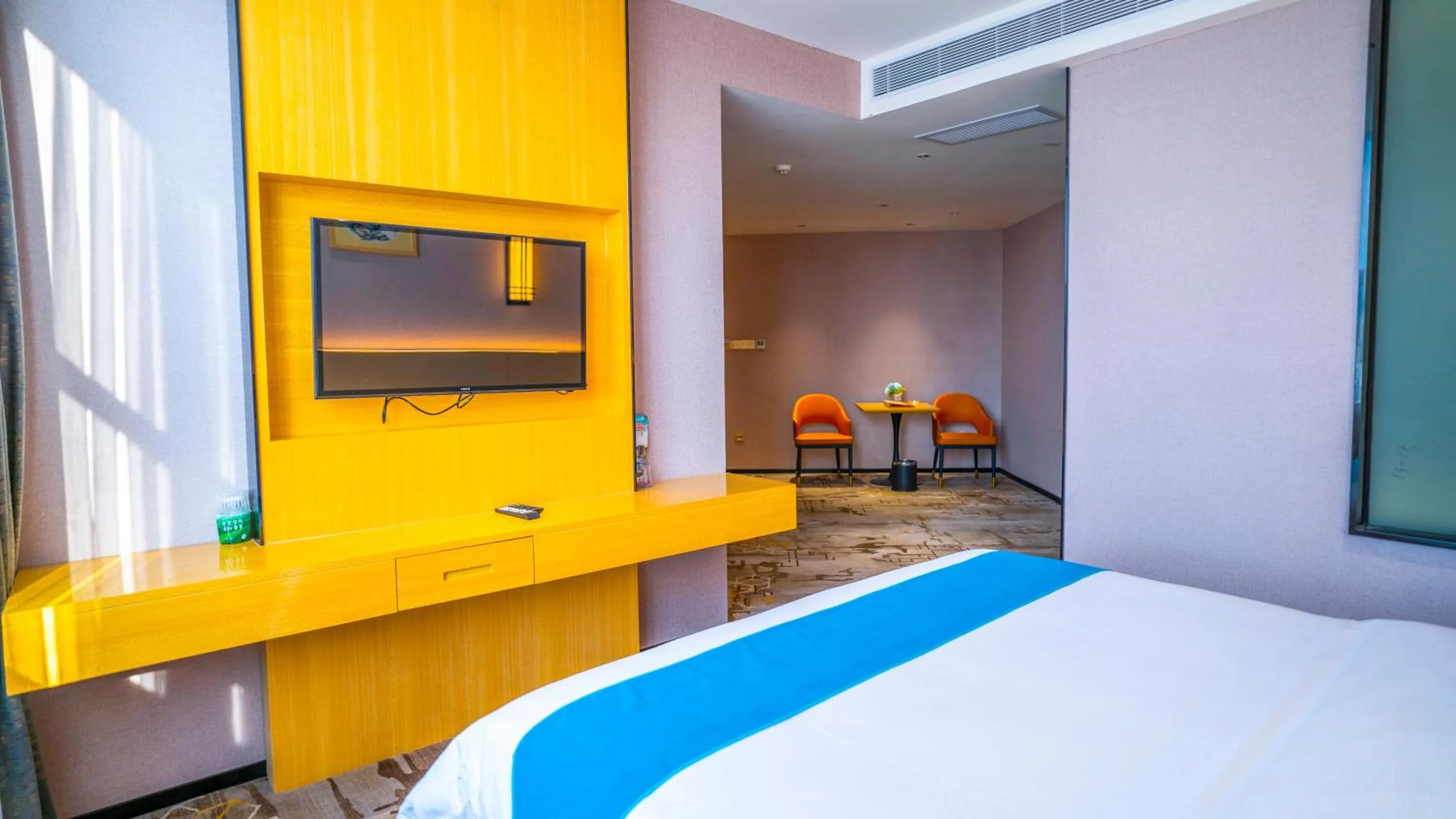 TV and multimedia, Bed in Wansheng Hotel