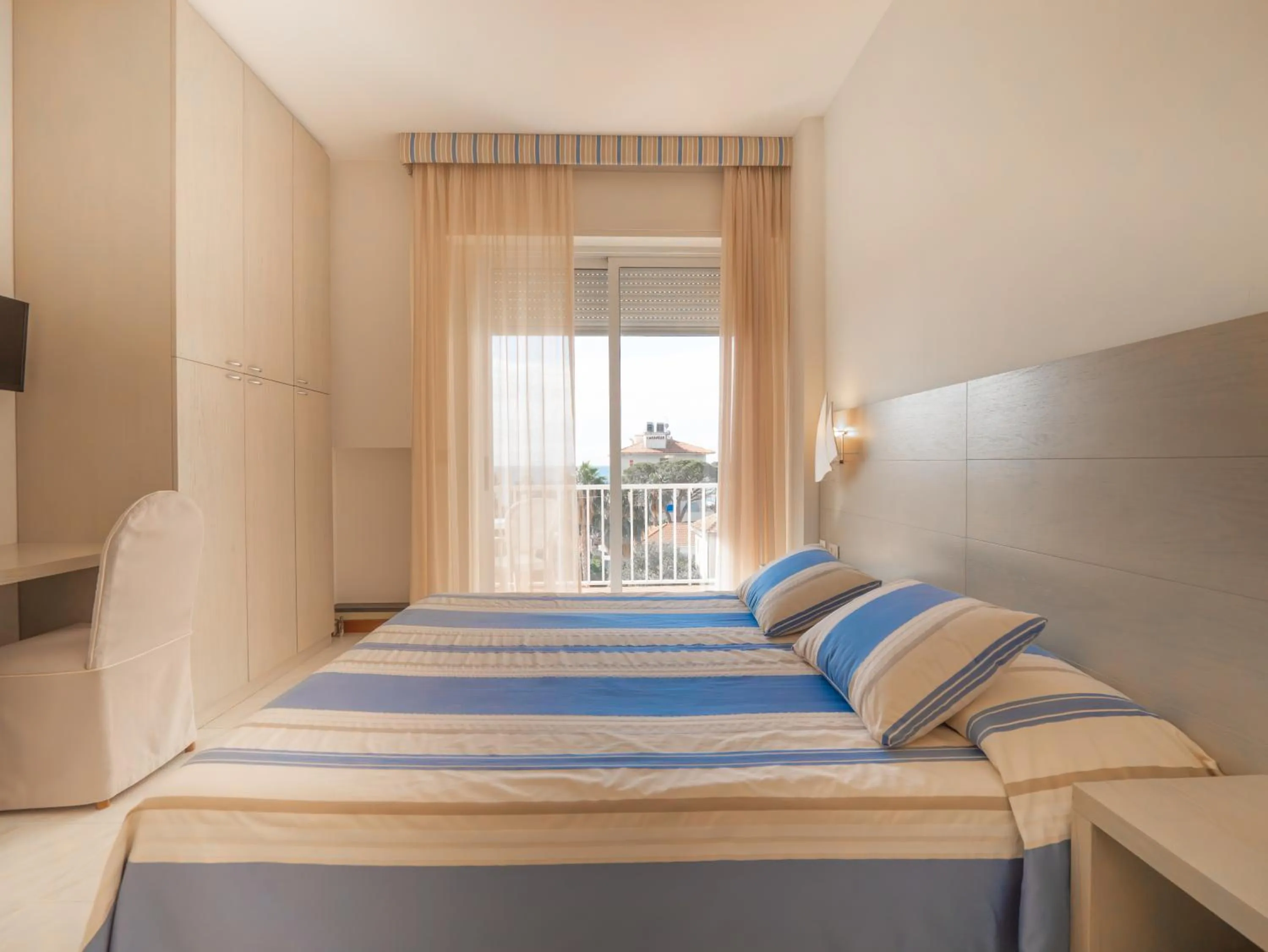 Photo of the whole room, Bed in Hotel Splendid