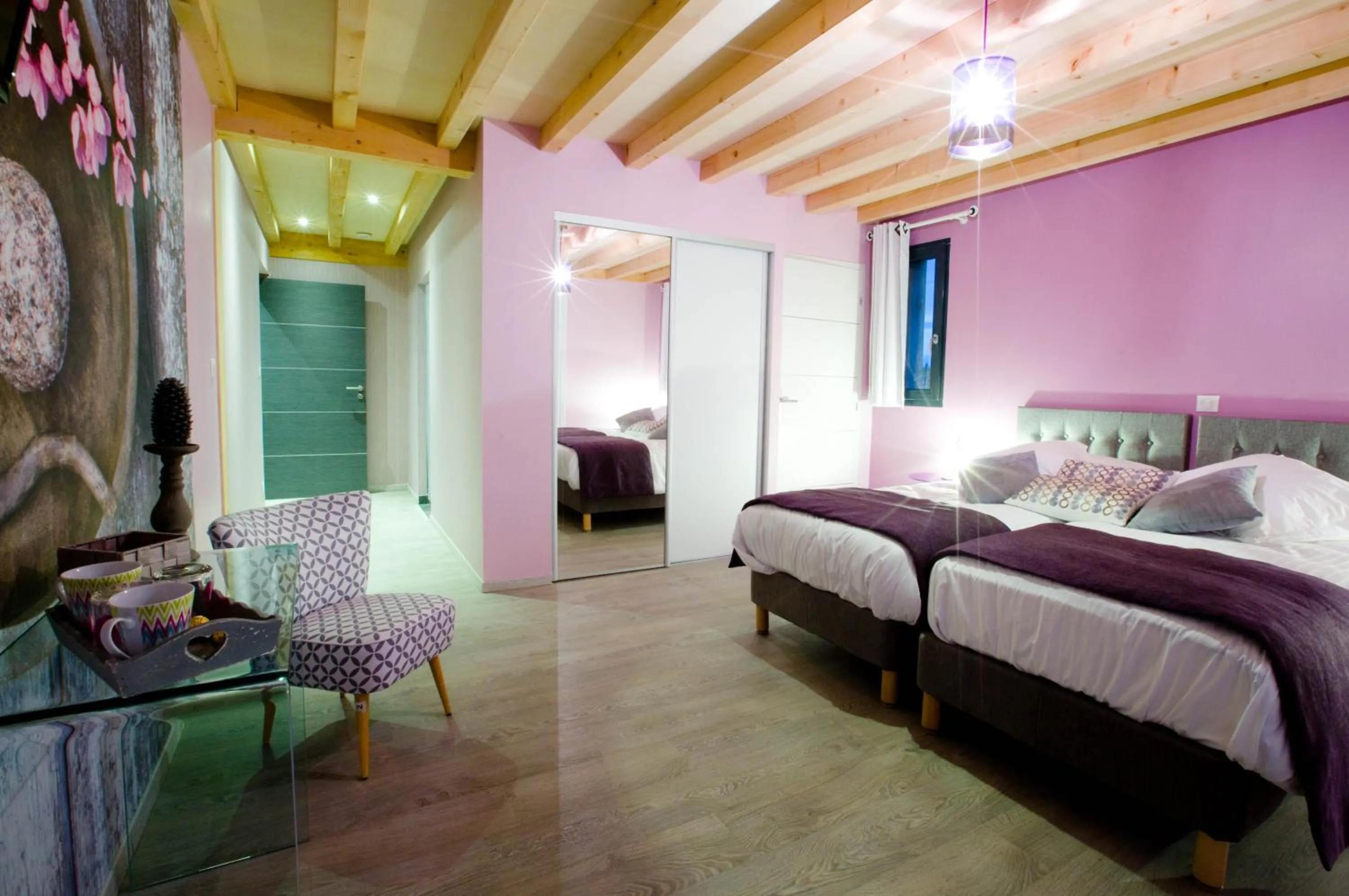 Decorative detail, Bed in Ome sweet home