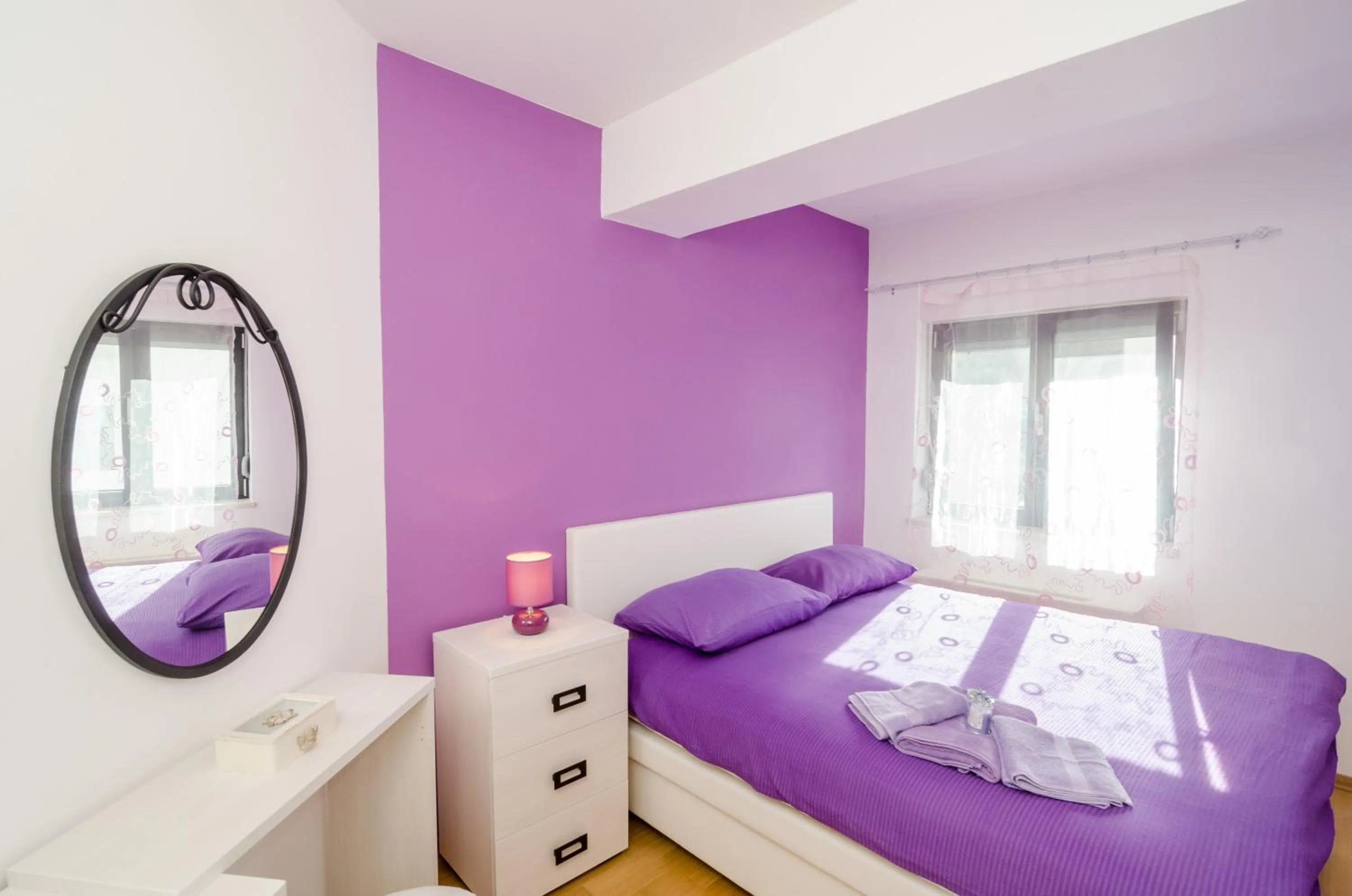 Bedroom, Bed in Apartment Atlant
